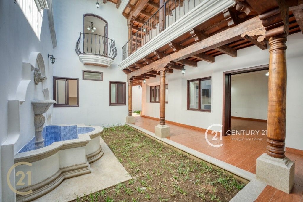 Elegant Colonial-Style Two-Story Home for Sale in Bella Vista, Jocotenango, Sacatepéquez