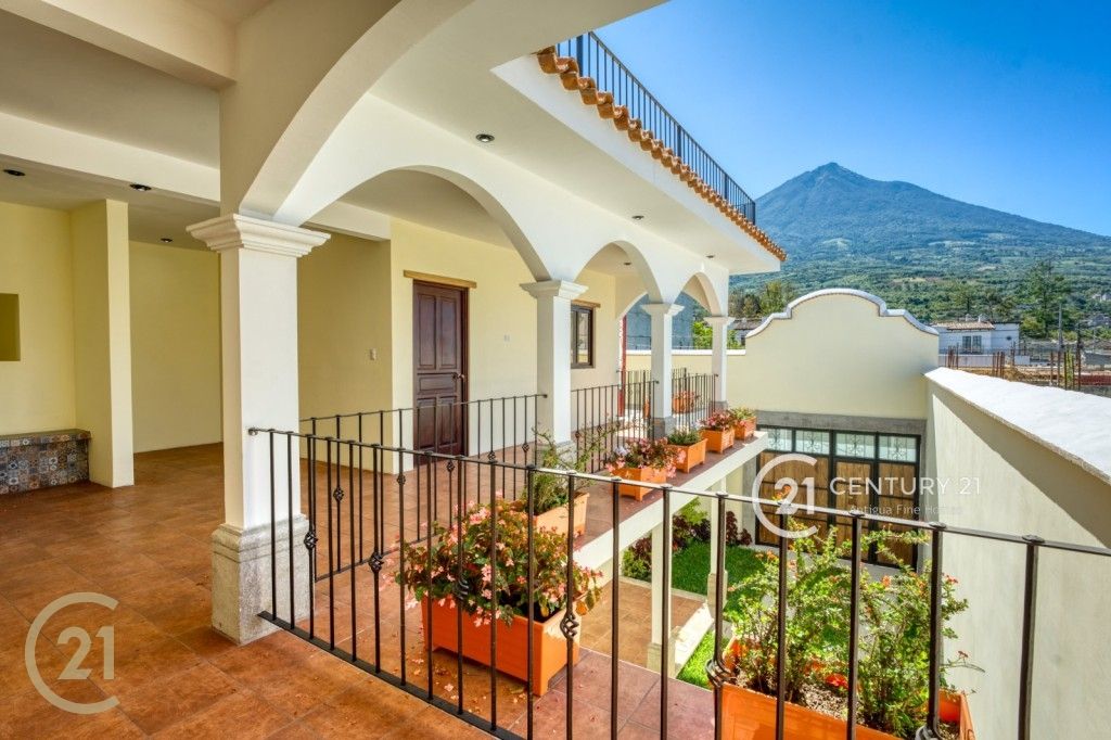 Charming Property in Ciudad Vieja – Just Minutes from Downtown Antigua Guatemala