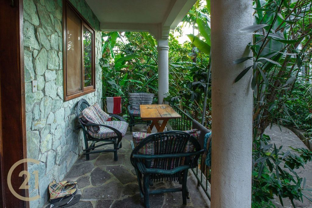 1379_isc_-_cground_balcony_1-1