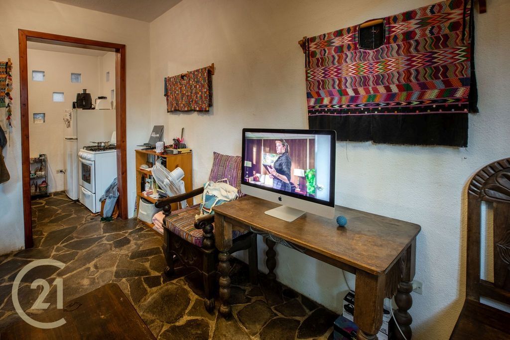 1379_isc_-_cliving_room_1-2