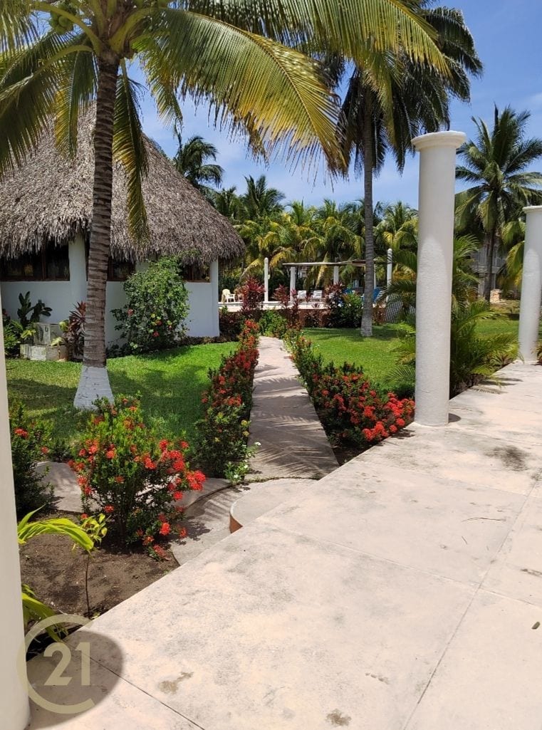 Bella Casa a la venta en cerca de Puerto Viejo