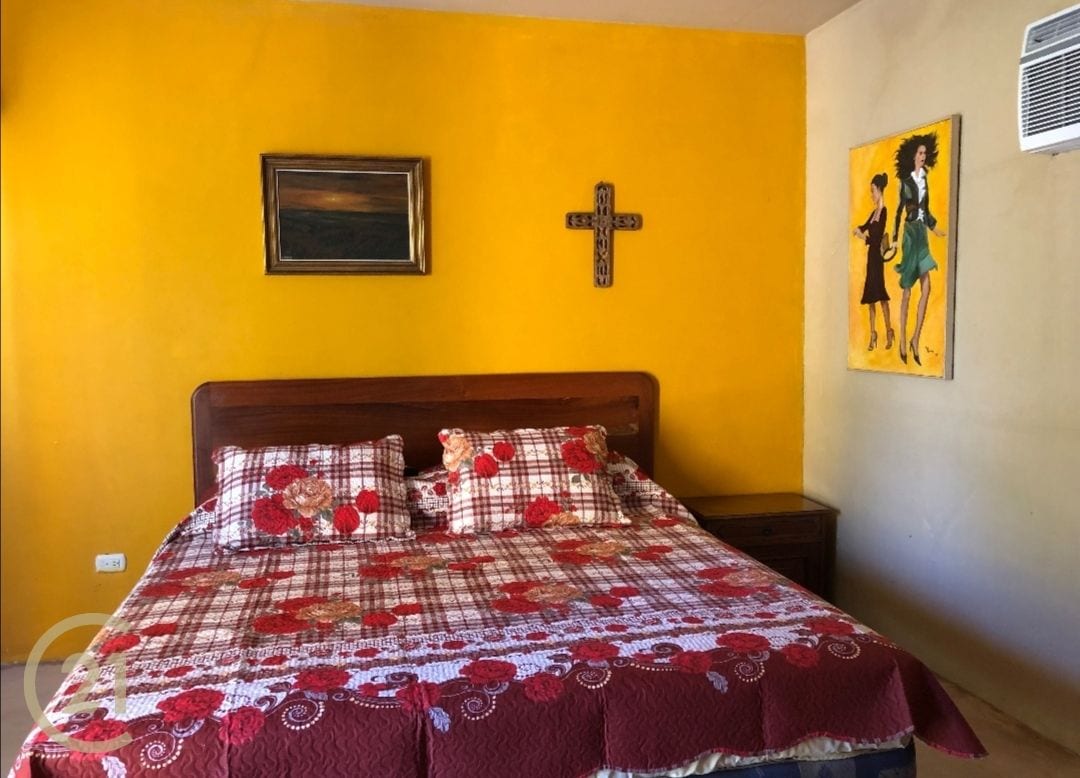 Bella Casa a la venta en cerca de Puerto Viejo