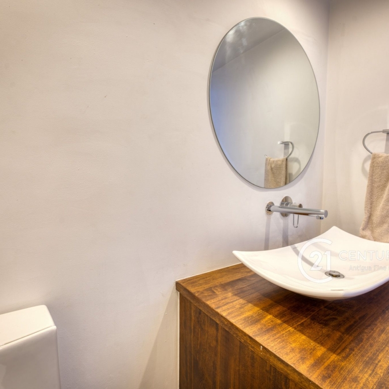 780