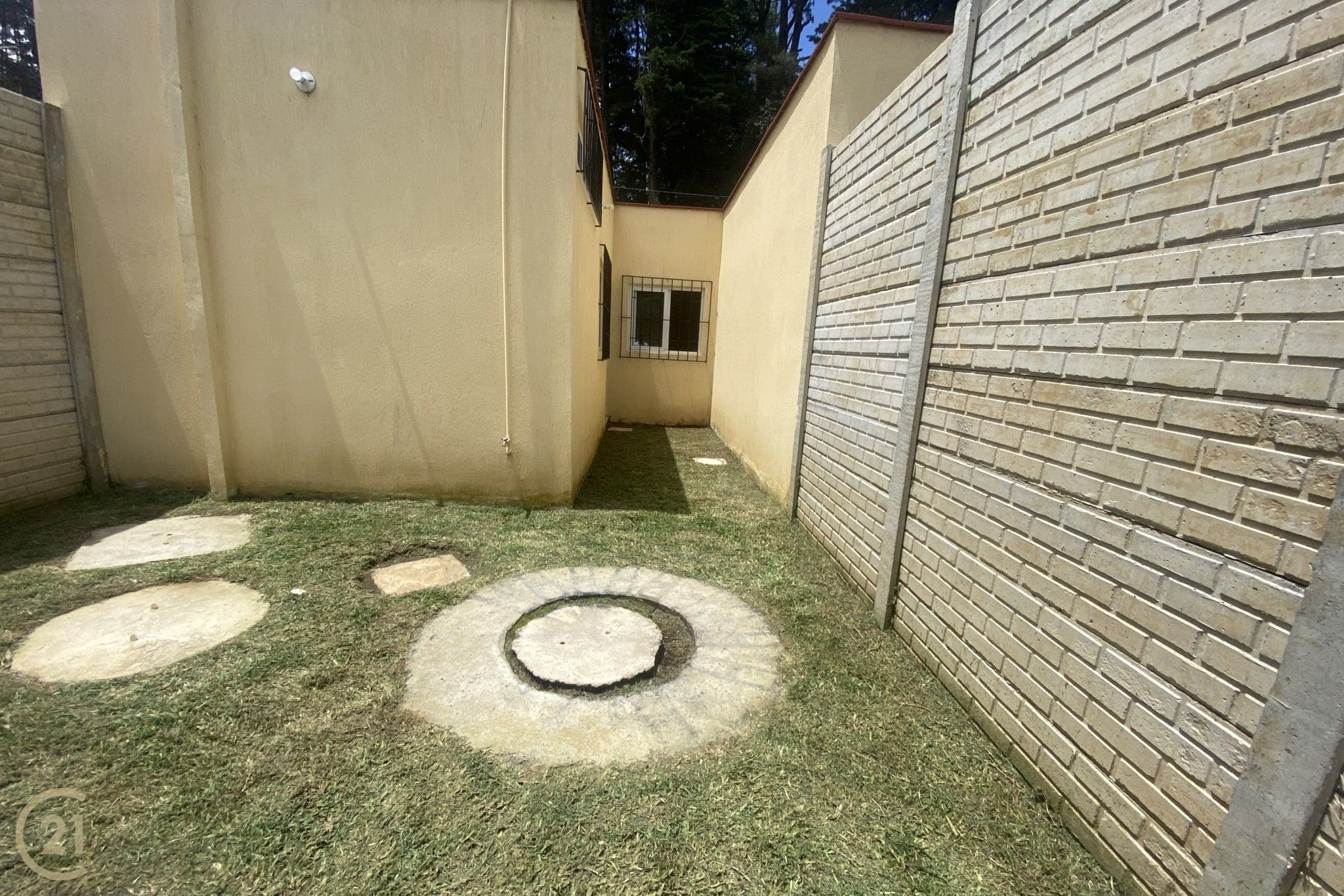 House in San Lucas Sacatepequez