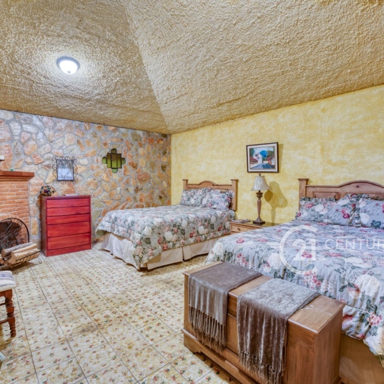 780