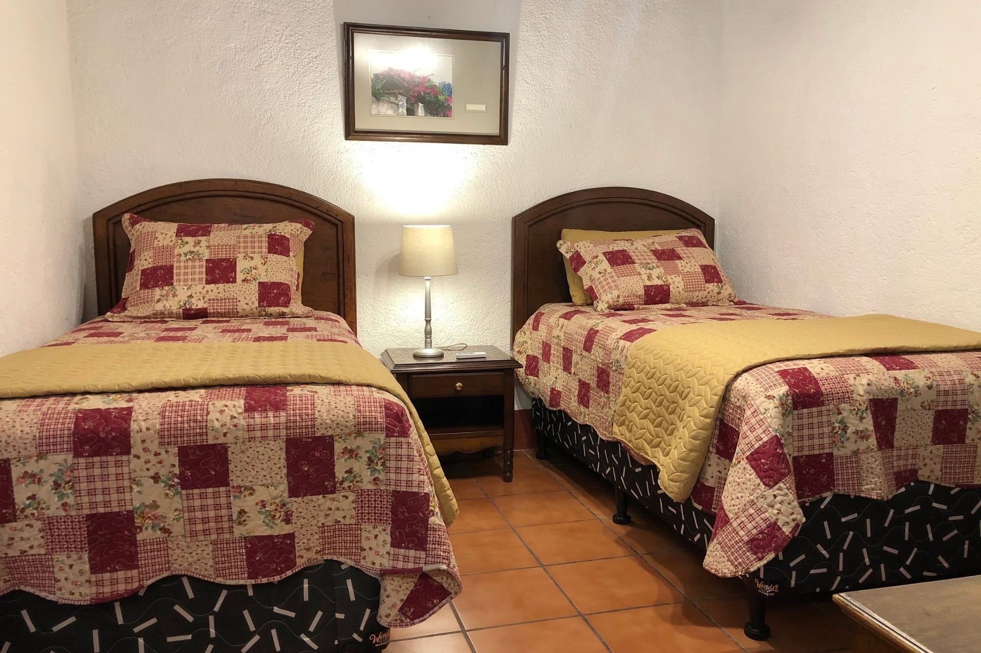 TOWNHOUSE , DOWNTOWN ANTIGUA, FURNISHED