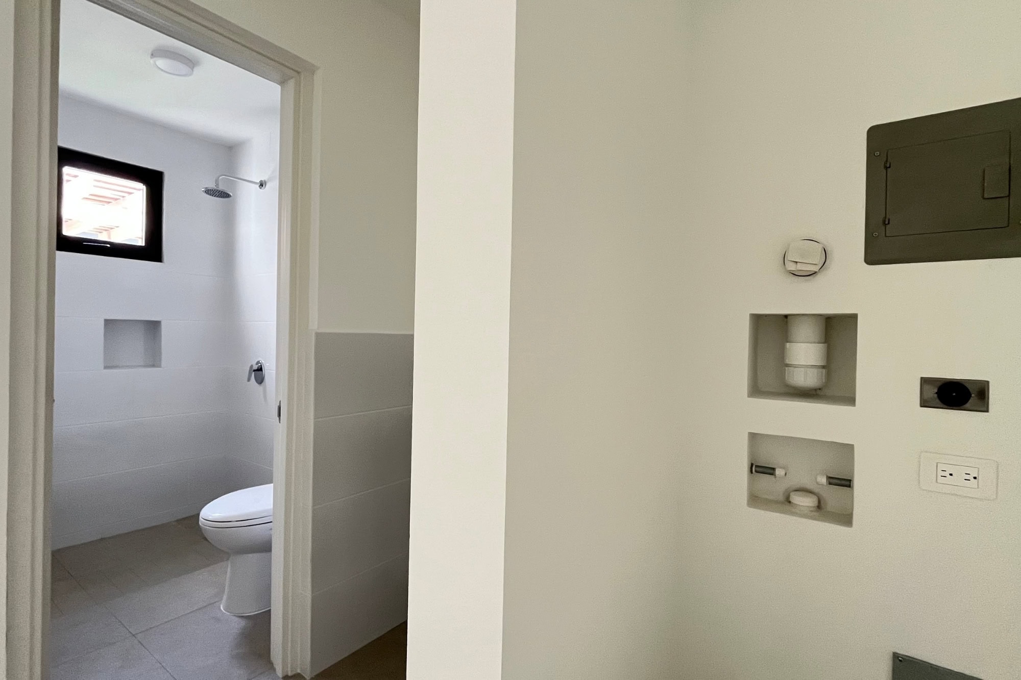 NEW COMMERCIAL SPACES FOR RENT IN LA ANTIGUA GUATEMALA!