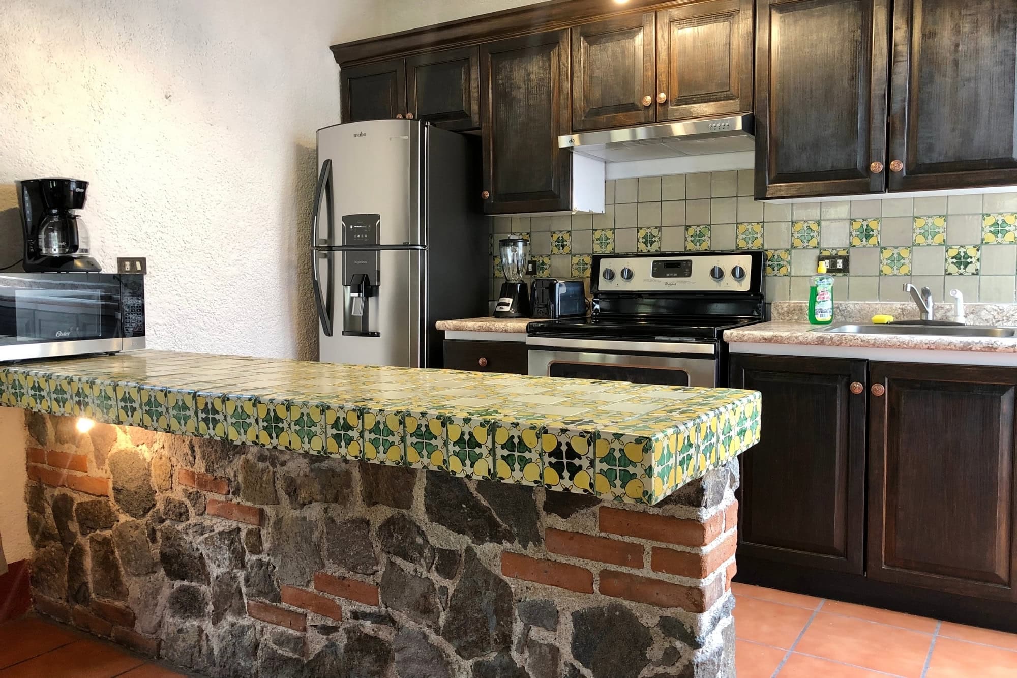 TOWNHOUSE , DOWNTOWN ANTIGUA, FURNISHED