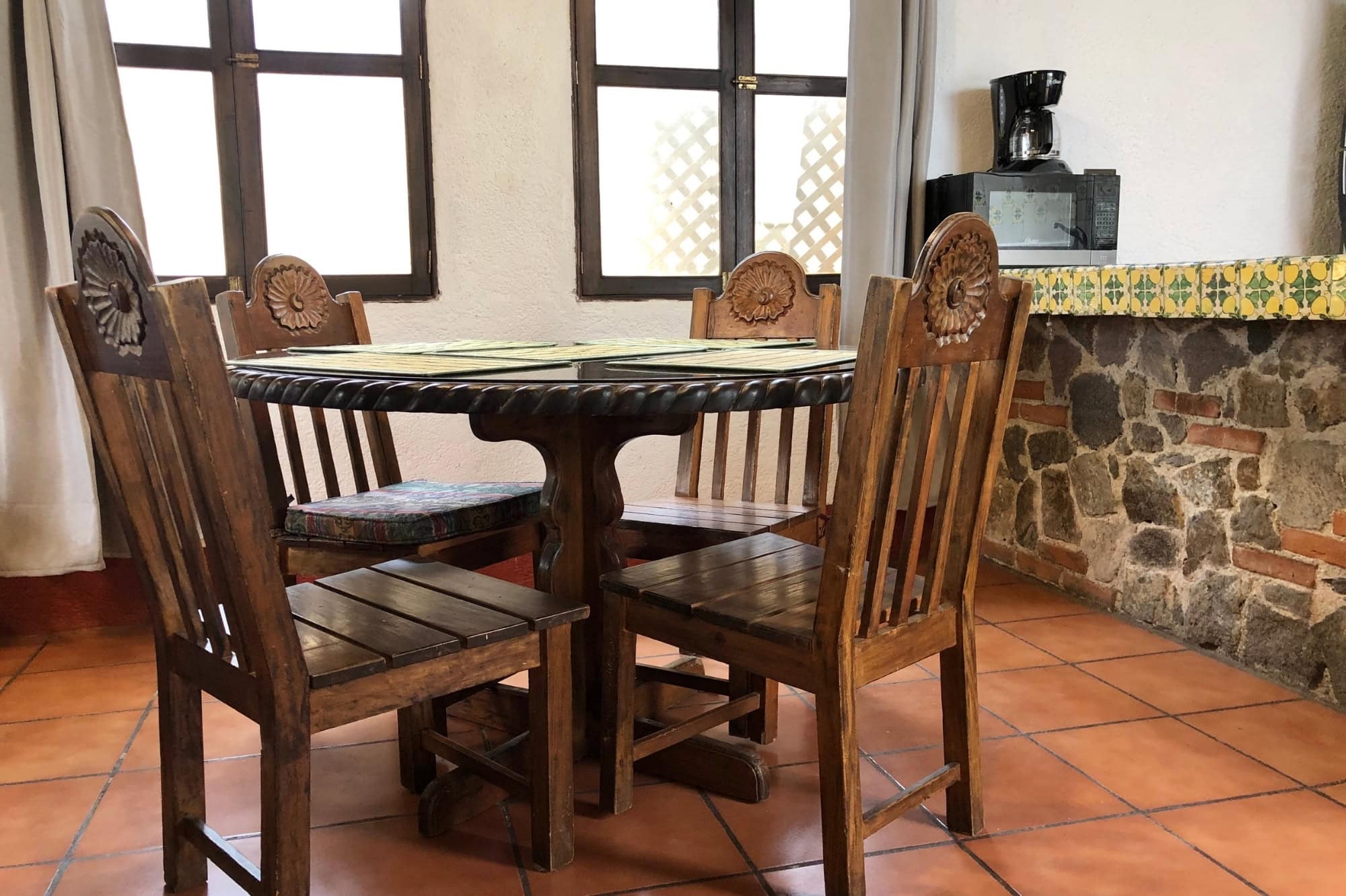 TOWNHOUSE , DOWNTOWN ANTIGUA, FURNISHED
