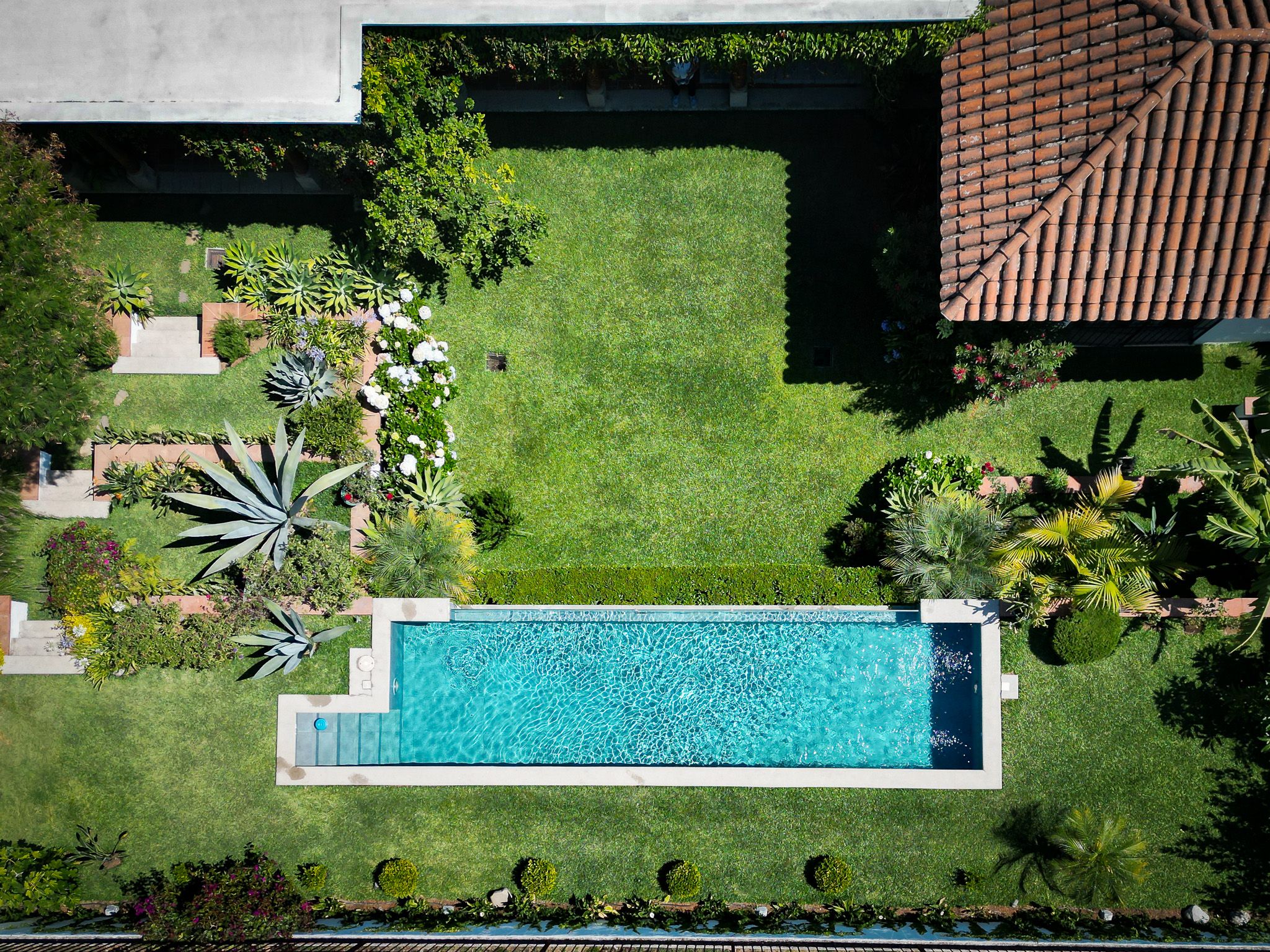 Luxury Single-Level Home with Volcano Views in Condominio Santa Delfina