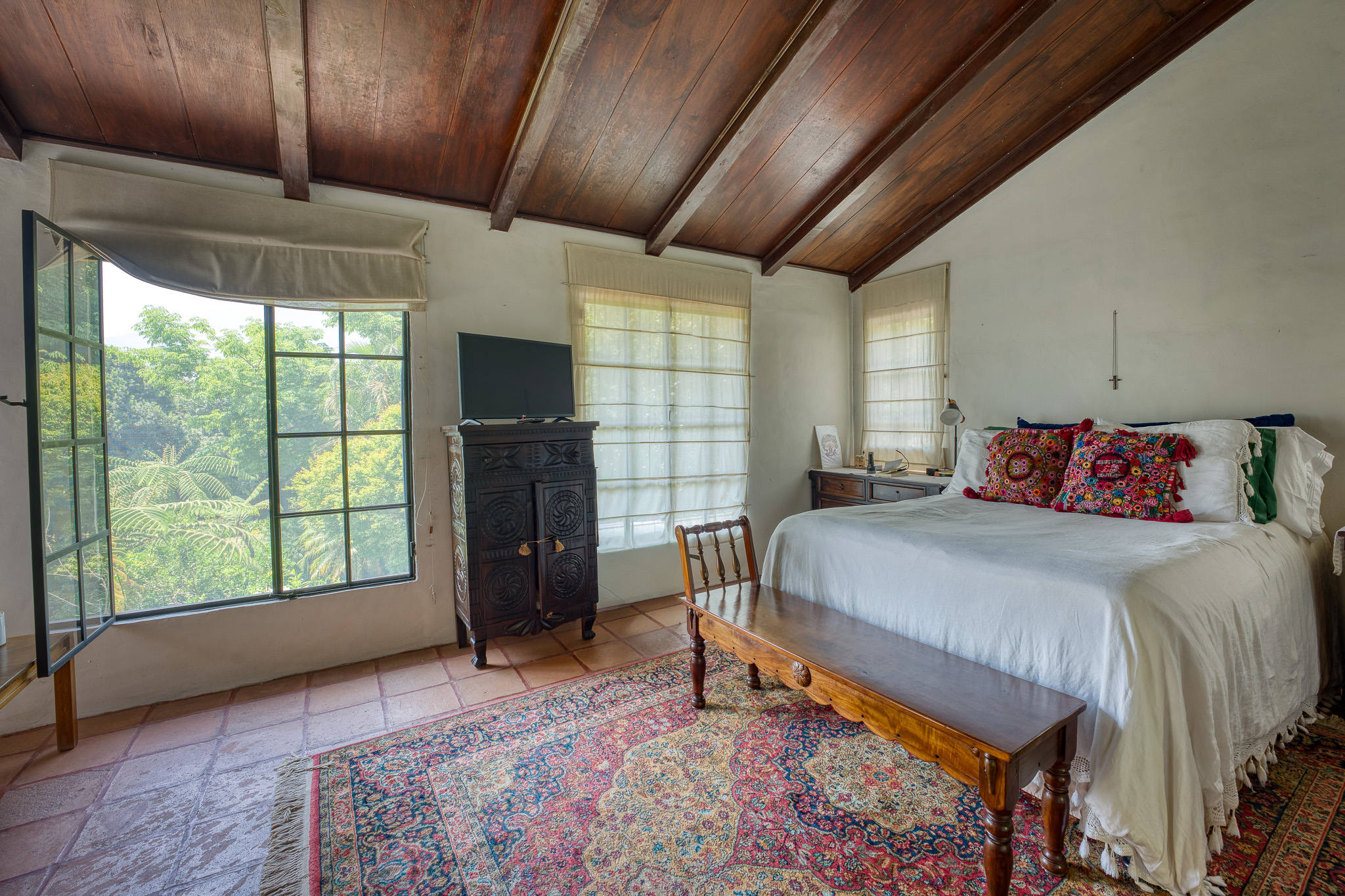 Finca Cafetalera y Casa de Campo, San Miguel Dueñas, Valle de Antigua