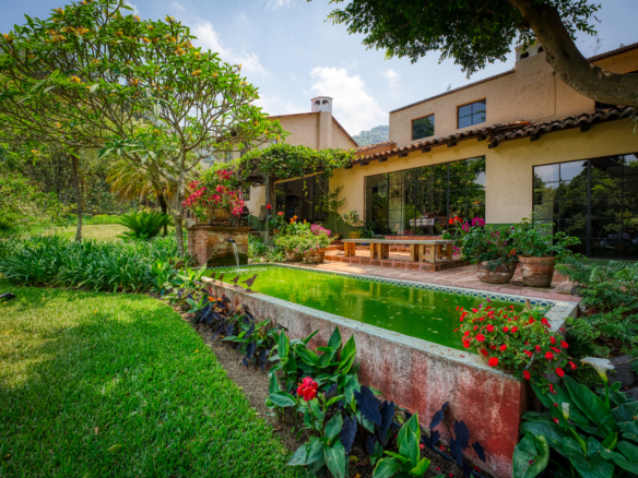 Finca Cafetalera y Casa de Campo, San Miguel Dueñas, Valle de Antigua