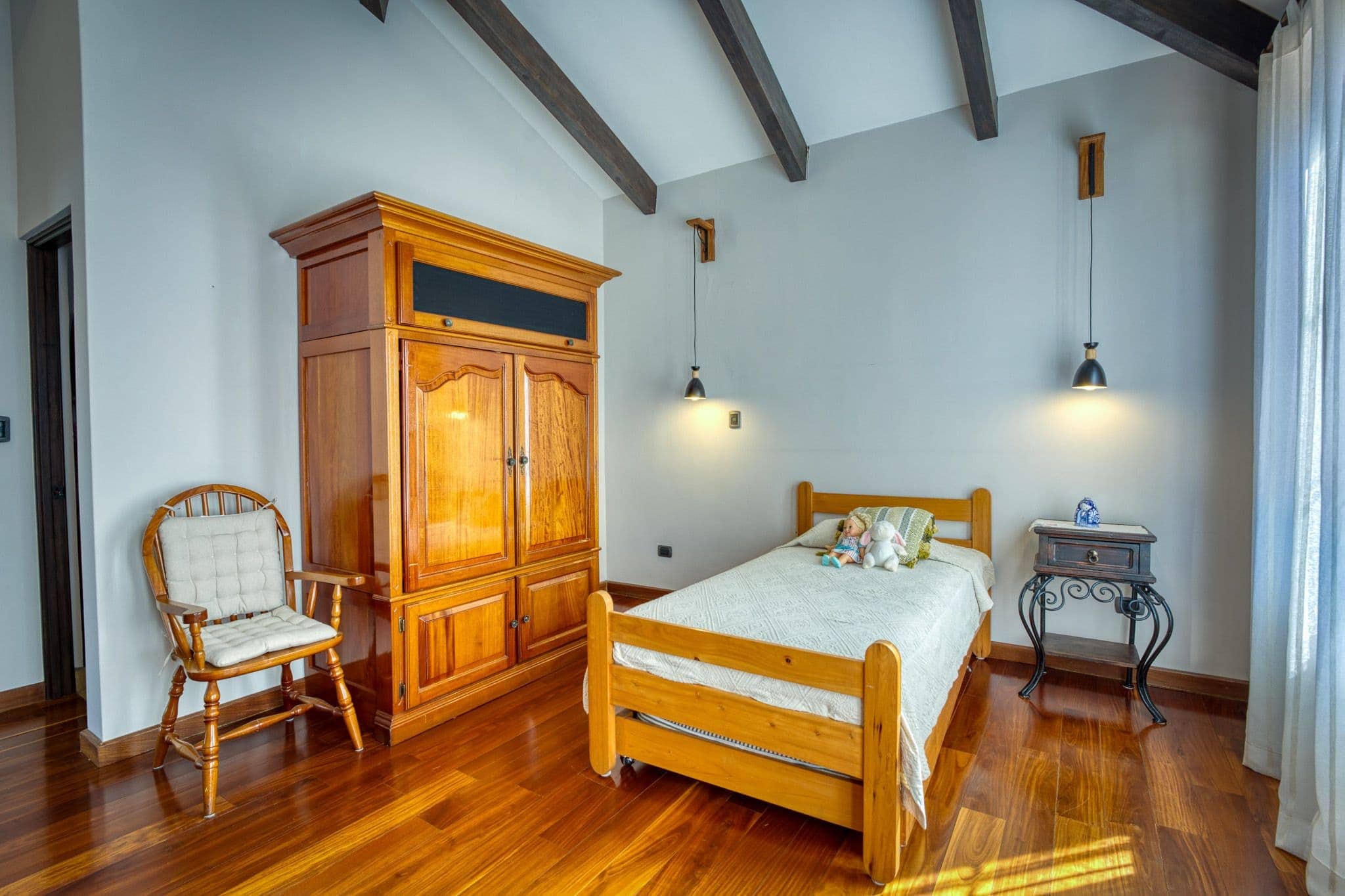 Elegant Estate Property in San Pedro El Alto – 1,680 m² (≈18,083 sq ft) Lot | 460 m² (≈4,951 sq ft) Construction
