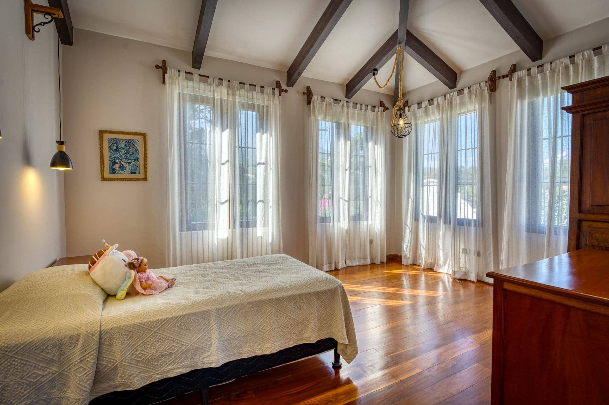 Elegant Estate Property in San Pedro El Alto – 1,680 m² (≈18,083 sq ft) Lot | 460 m² (≈4,951 sq ft) Construction