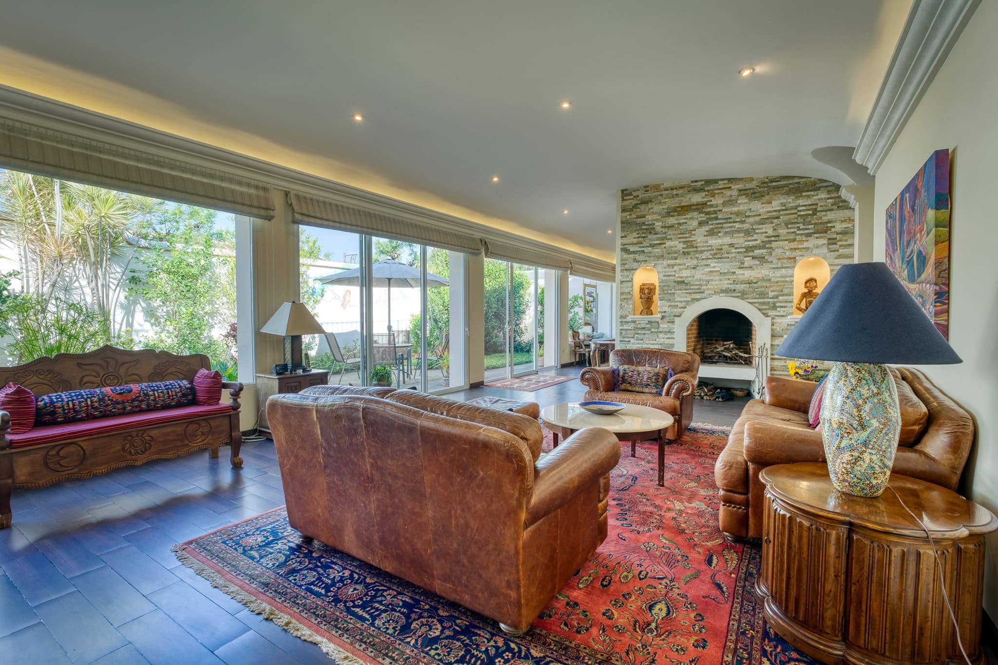 Luxury Corner Estate with Guest Casita