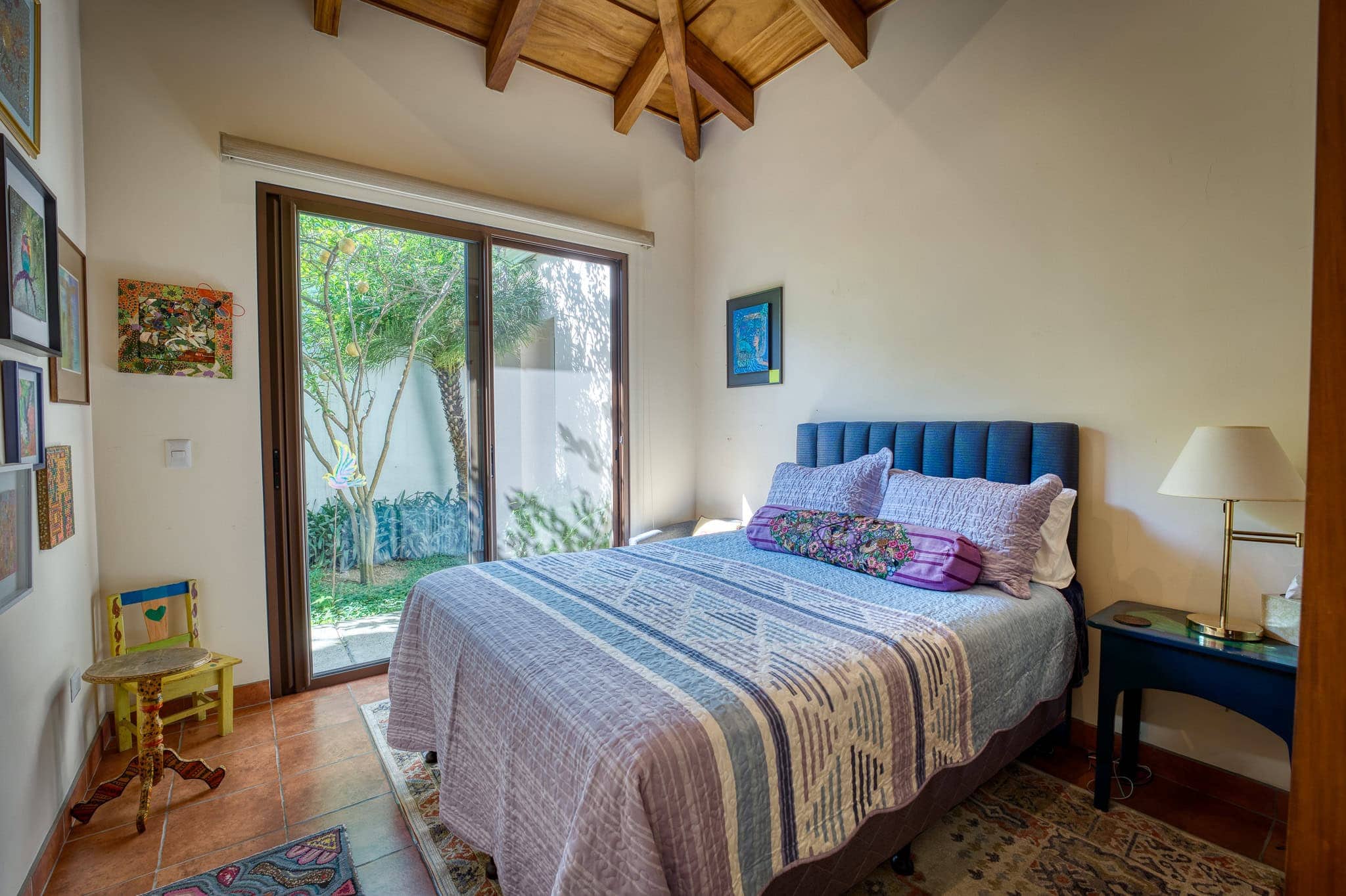 Luxury Corner Estate with Guest Casita