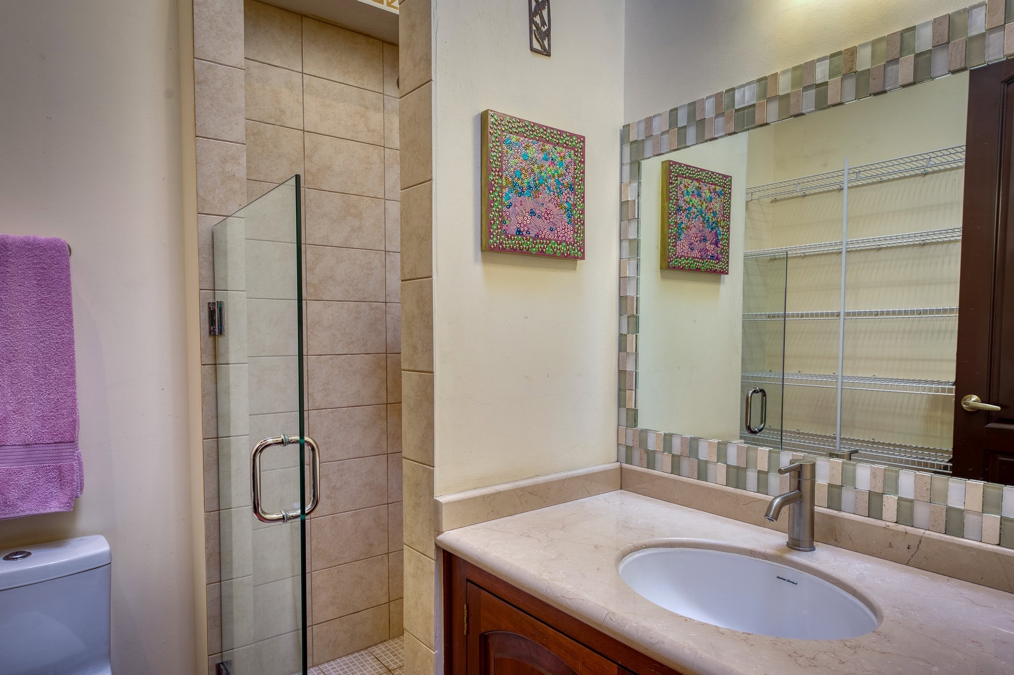 Luxury Corner Estate with Guest Casita