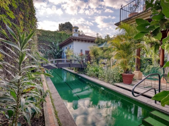 Luxury Home for Sale in Gated Community – Central Antigua, Guatemala
