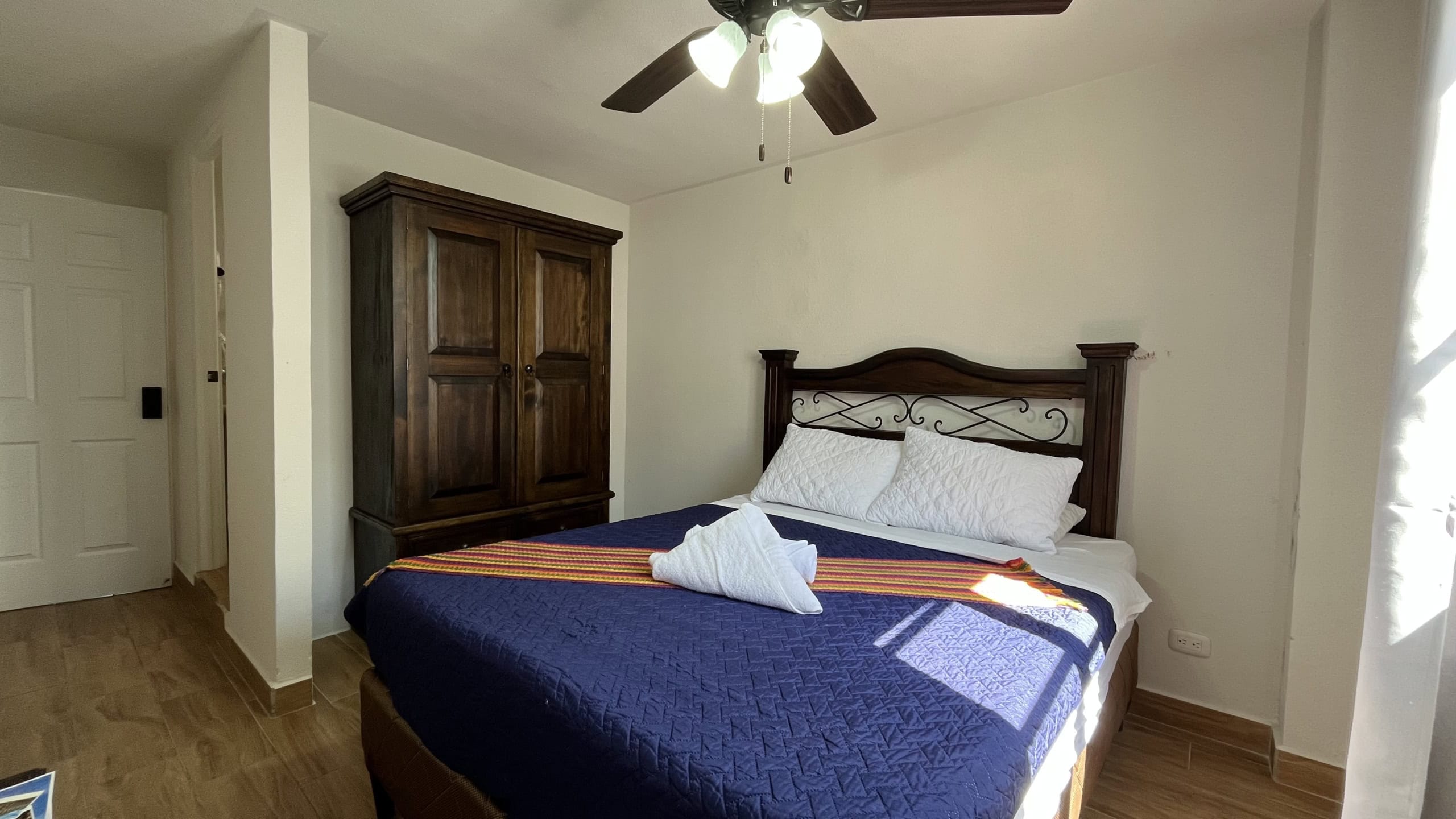 Rental House in San Miguel Dueñas, fully furnished