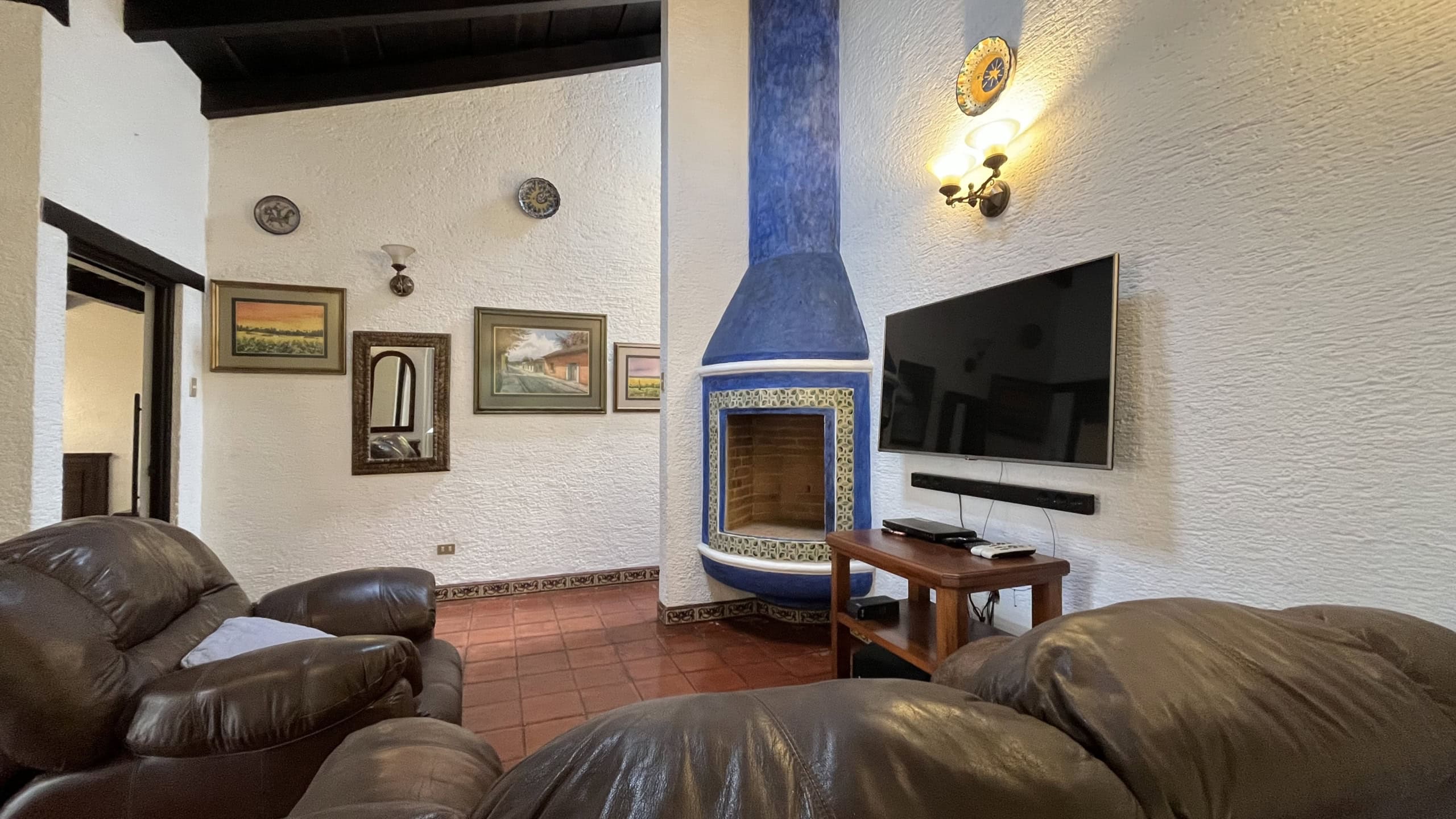 3 Bedroom house for rent, inside San Pedro el Alto, house with a pool
