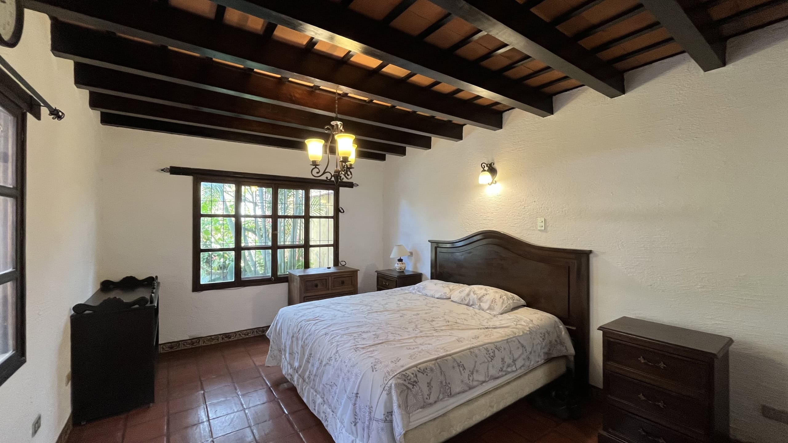 3 Bedroom house for rent, inside San Pedro el Alto, house with a pool