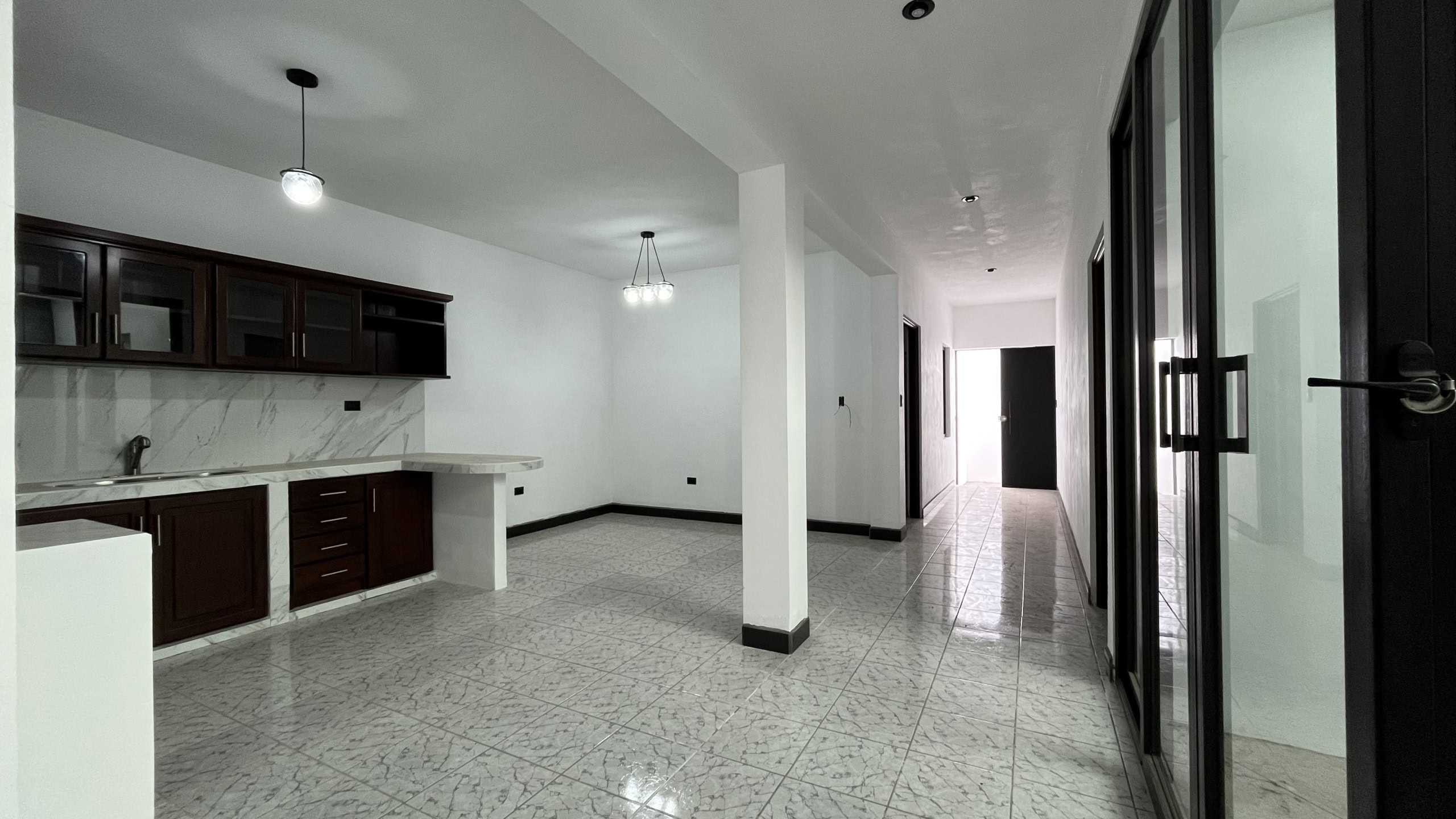 CASA DE 3 HABITACIONES EN RENTA EN HACIENDA SAN JUAN
