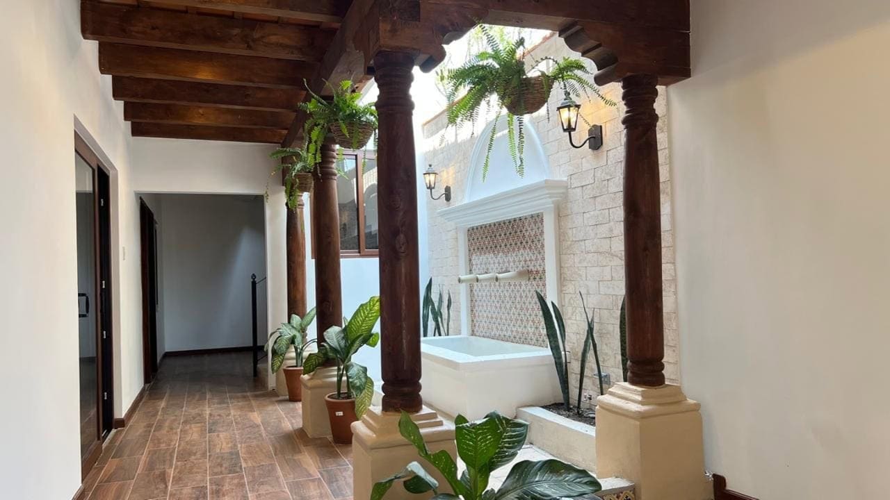 Casa Romana en Construcción – Condominio Antigua Gardens, Fase III