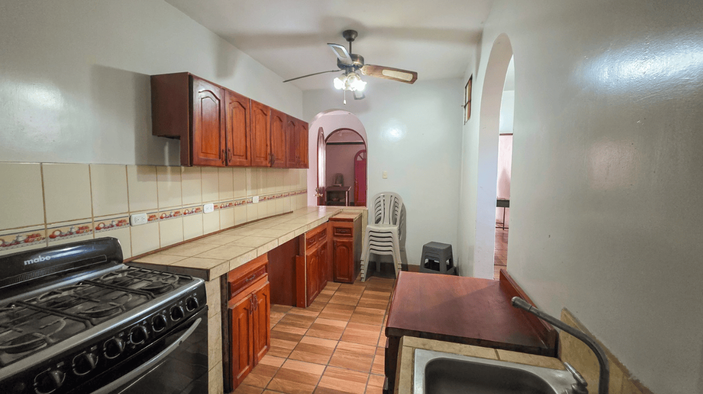 Spacious Multi-Use Property in the Heart of Ciudad Vieja