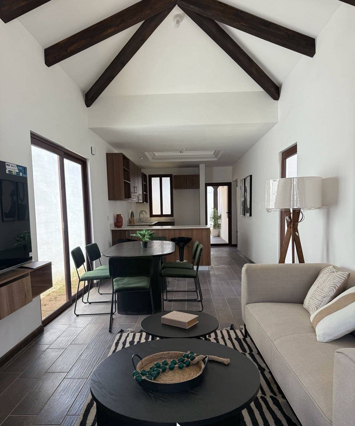 Espectacular Brand New House in Condominio Santa Delfina with Beautifull volcano views!