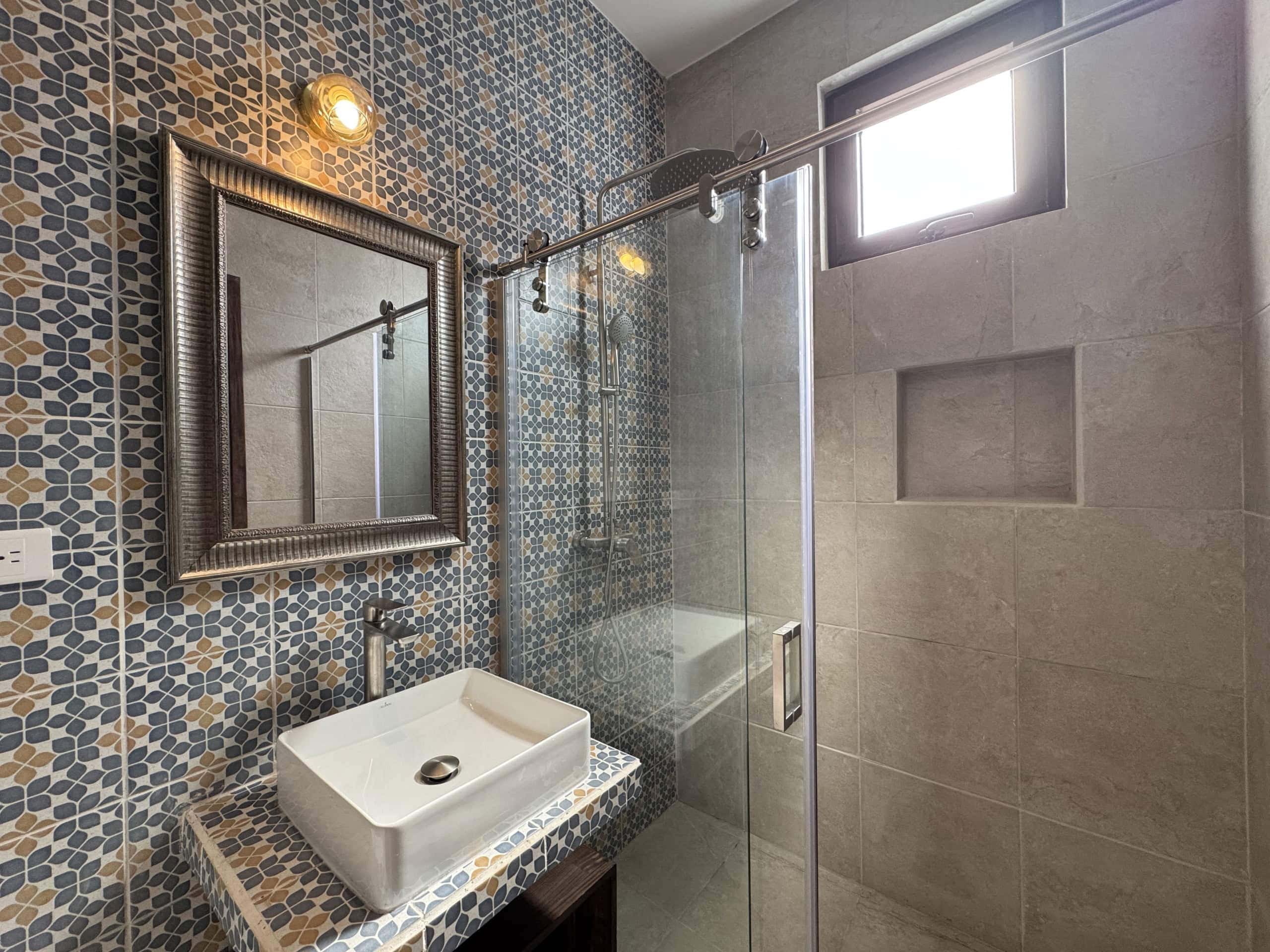 Hacienda del Comendador — 3-Bedroom Volcano-View Residence on Four Levels