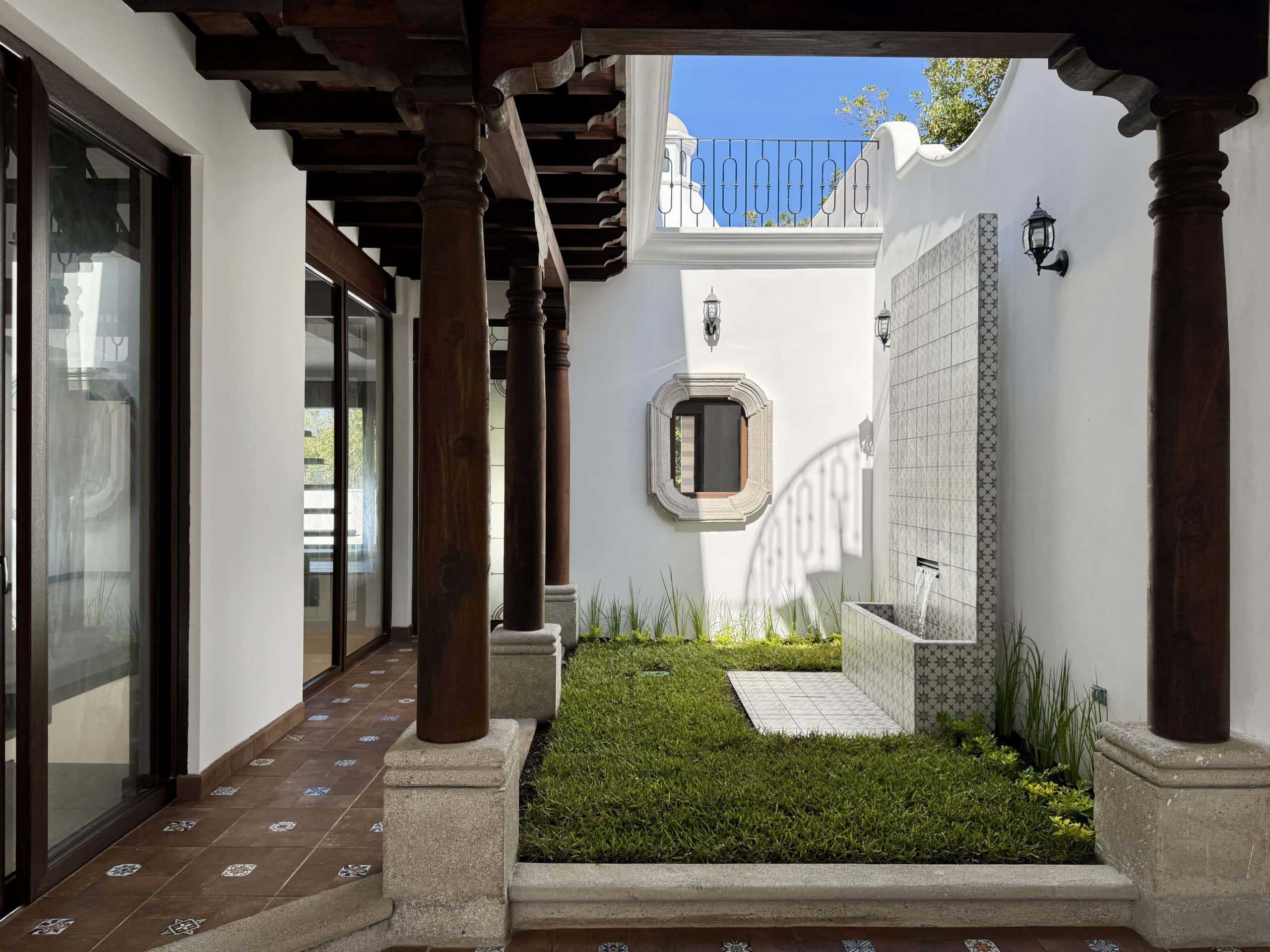 Hacienda del Comendador — 3-Bedroom Volcano-View Residence on Four Levels