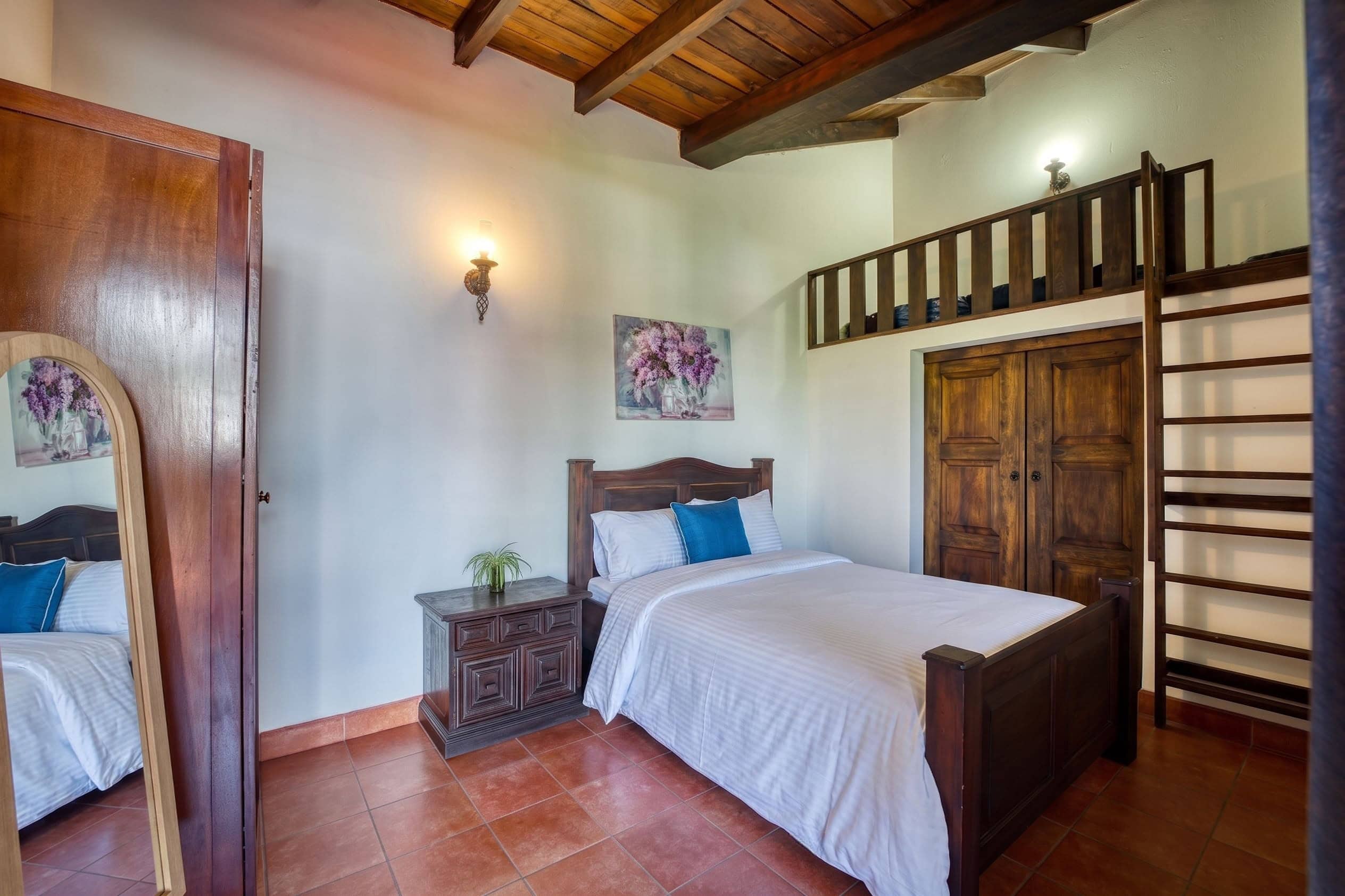 Move-In-Ready 4BR Home with Uninterrupted Volcano Views