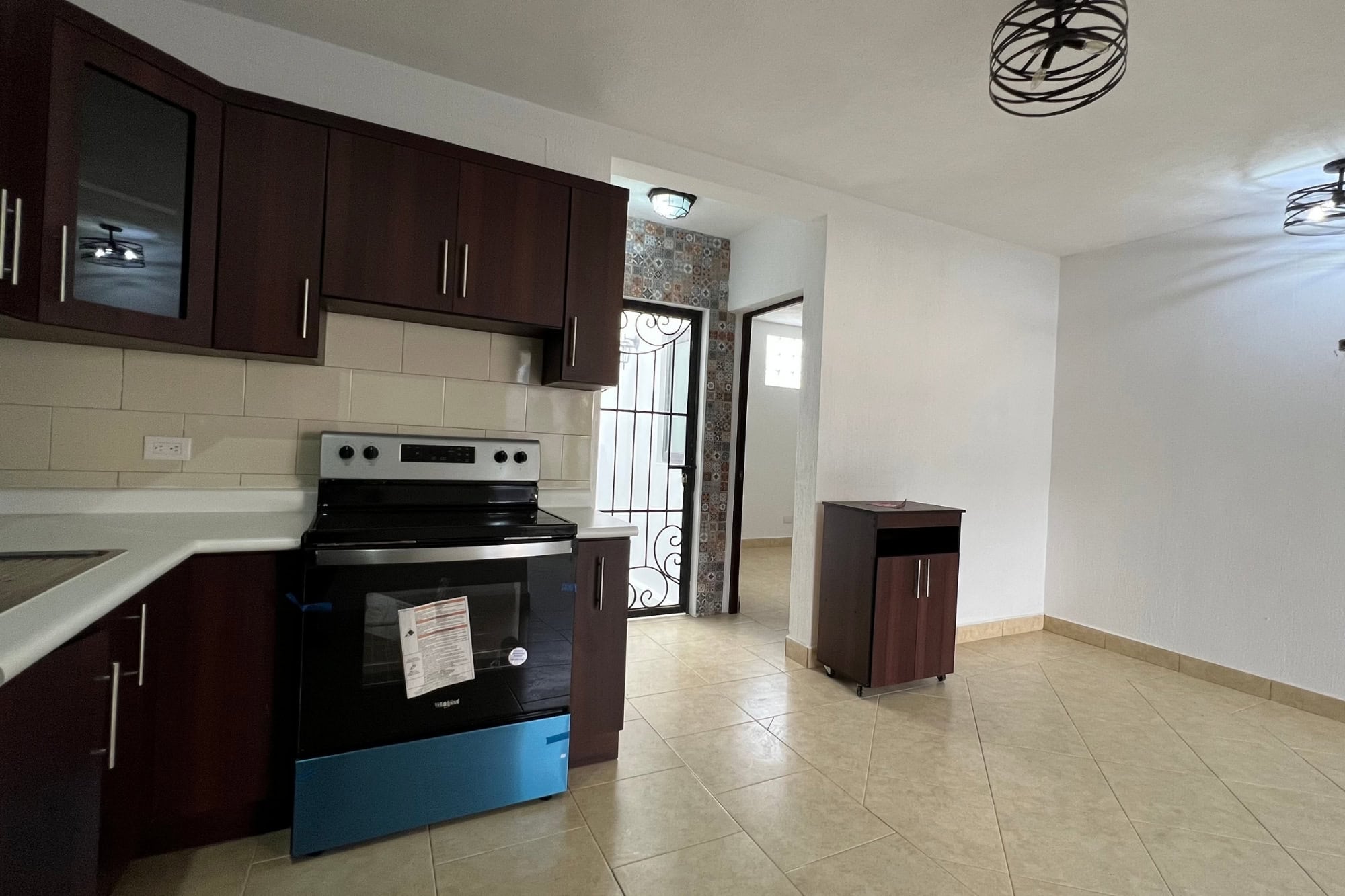 2-BEDROOM APARMENT, NOT IN A GATED COMMUNITY