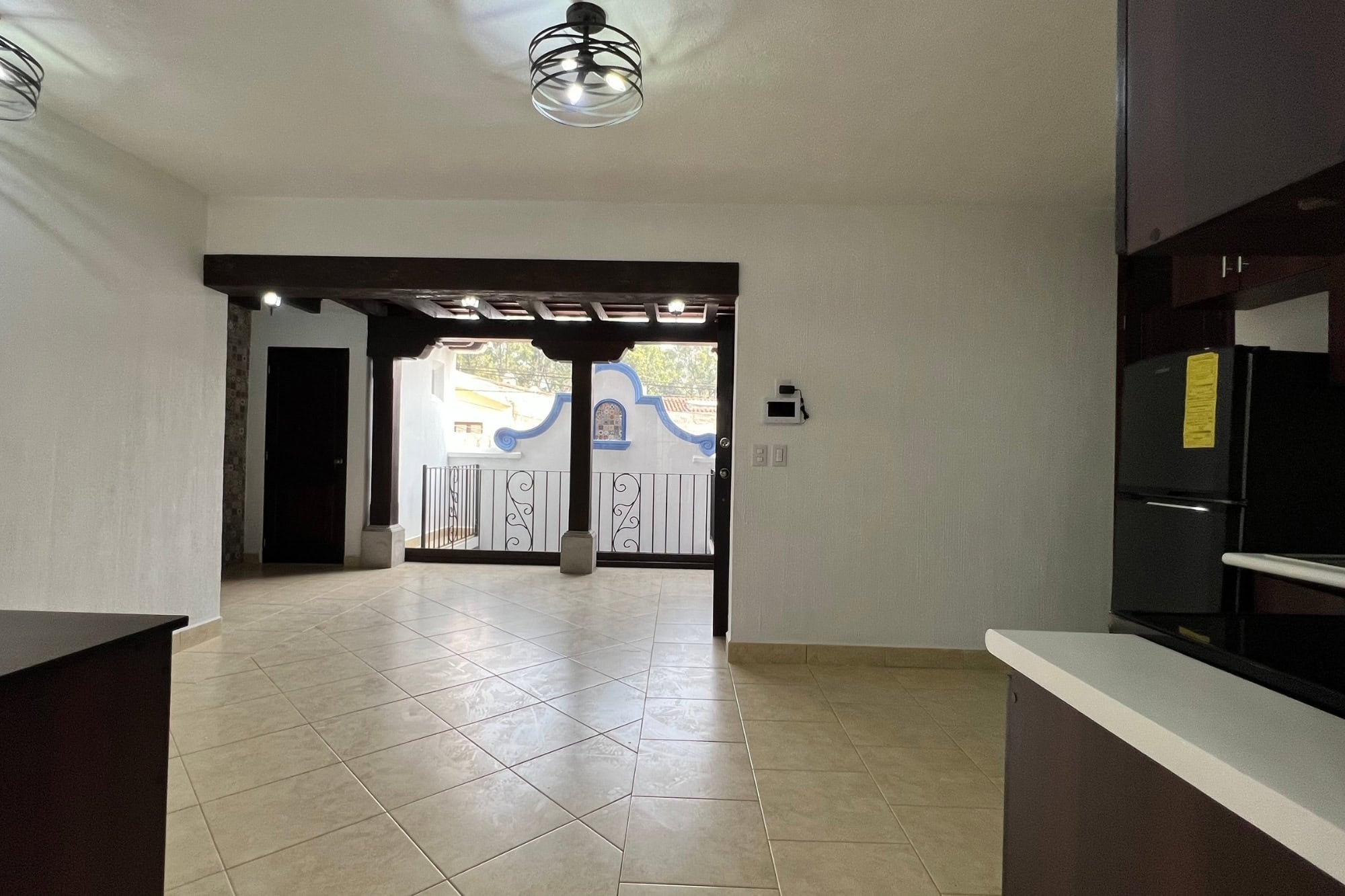 2-BEDROOM APARMENT, NOT IN A GATED COMMUNITY