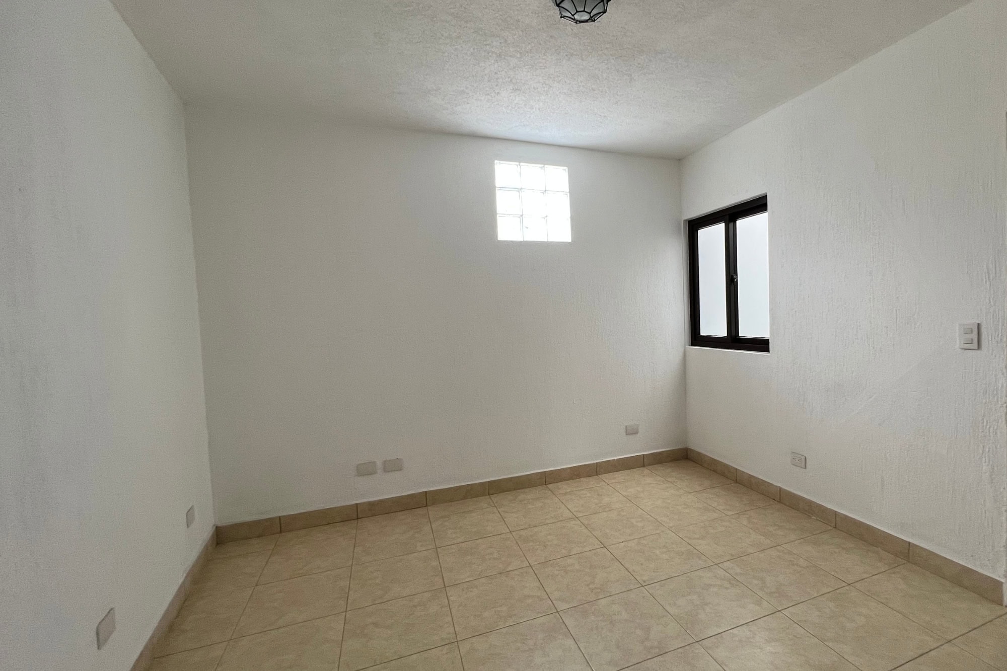 2-BEDROOM APARMENT, NOT IN A GATED COMMUNITY