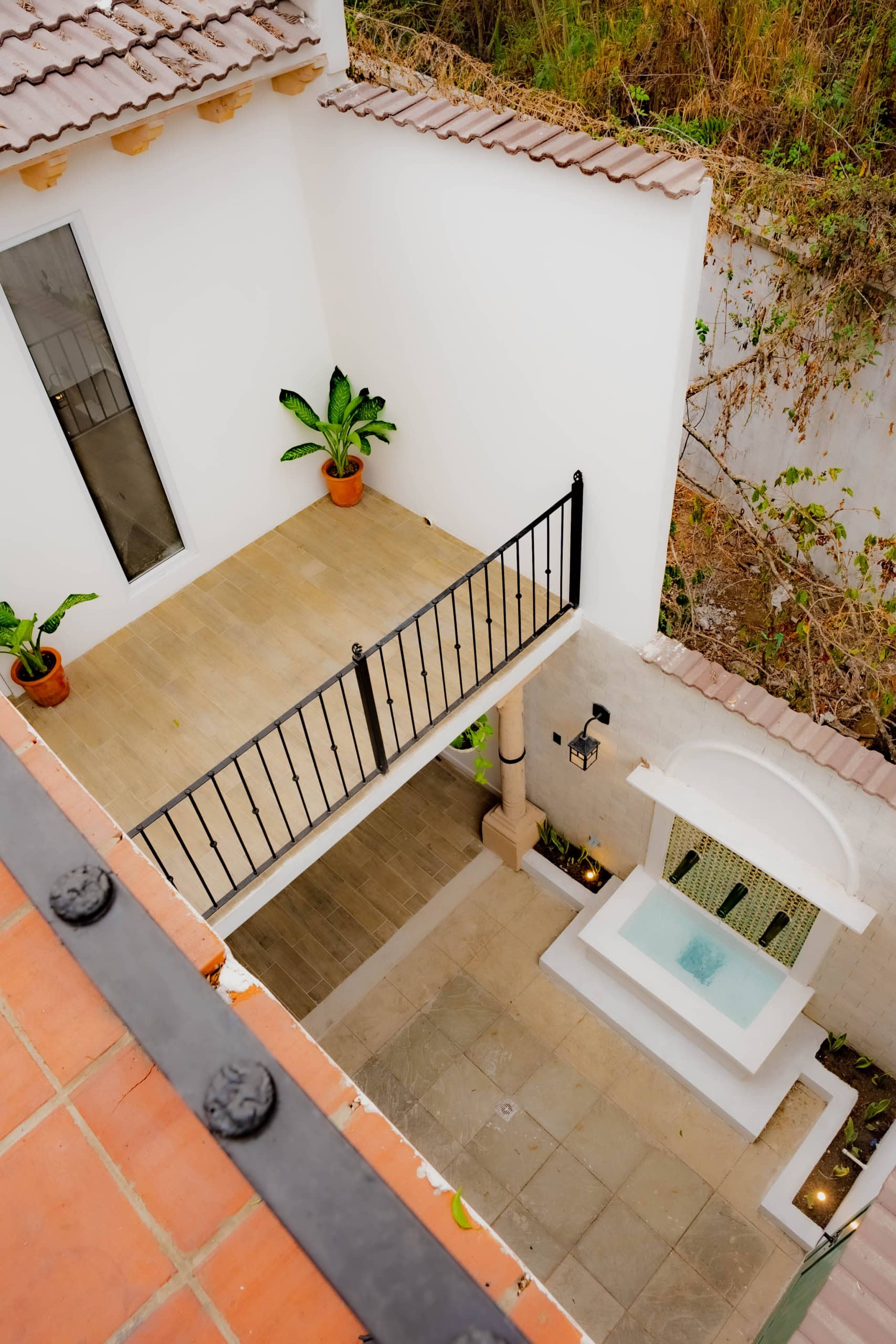 Casa Madeira en construcción en Fase I Antigua Gardens
