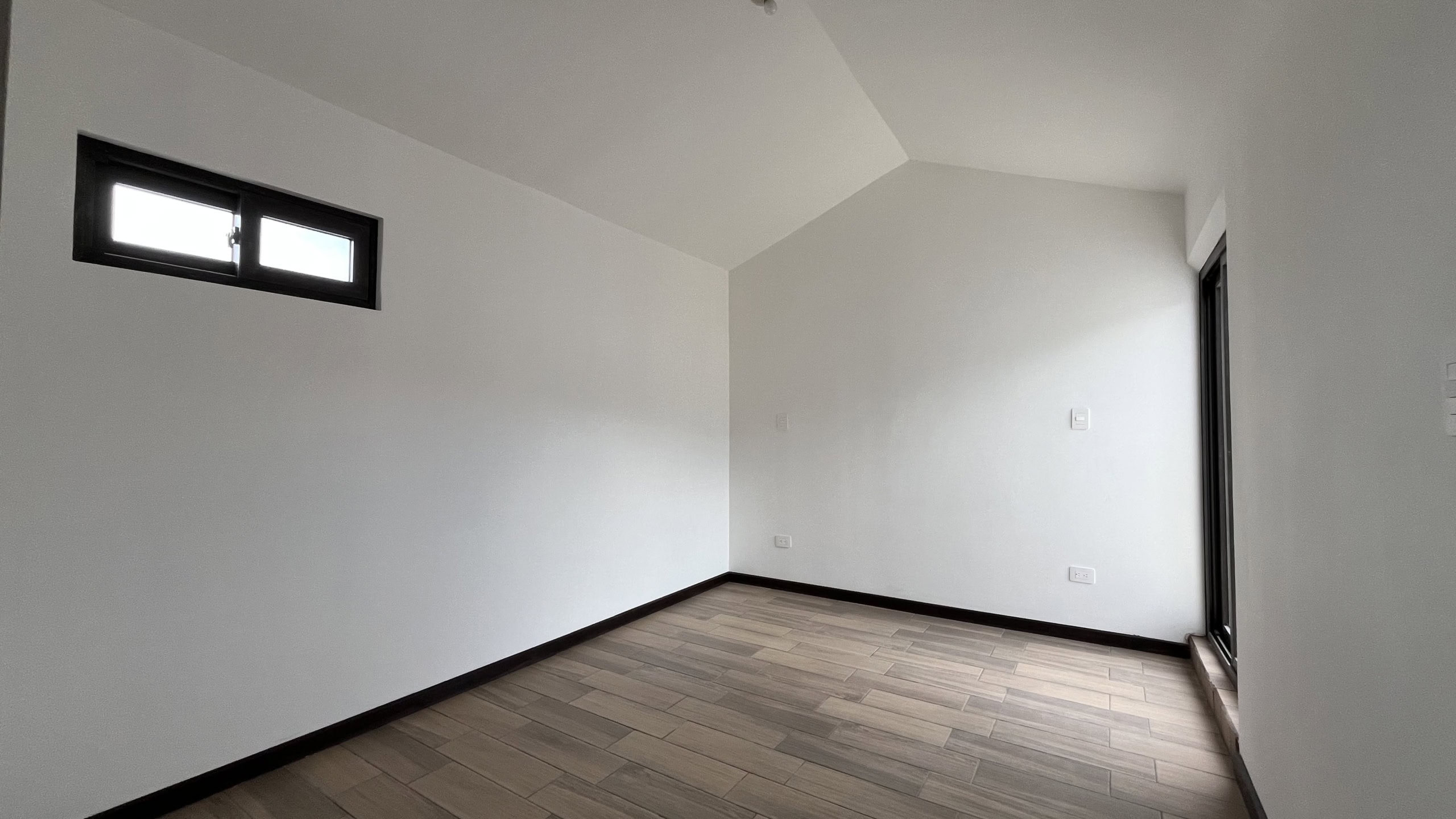 3-bedroom unfurnished house in Barrios Coloniales
