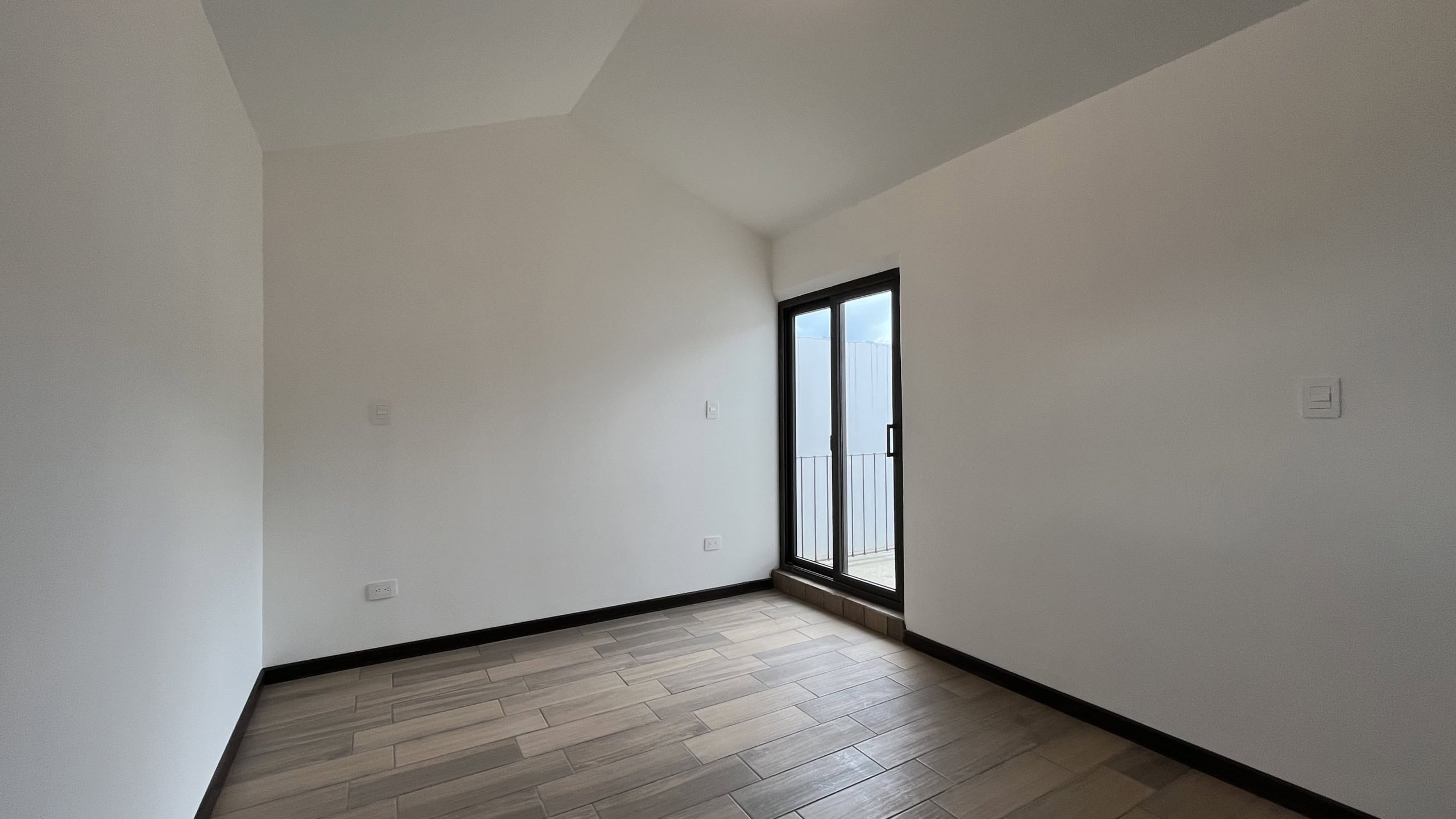3-bedroom unfurnished house in Barrios Coloniales
