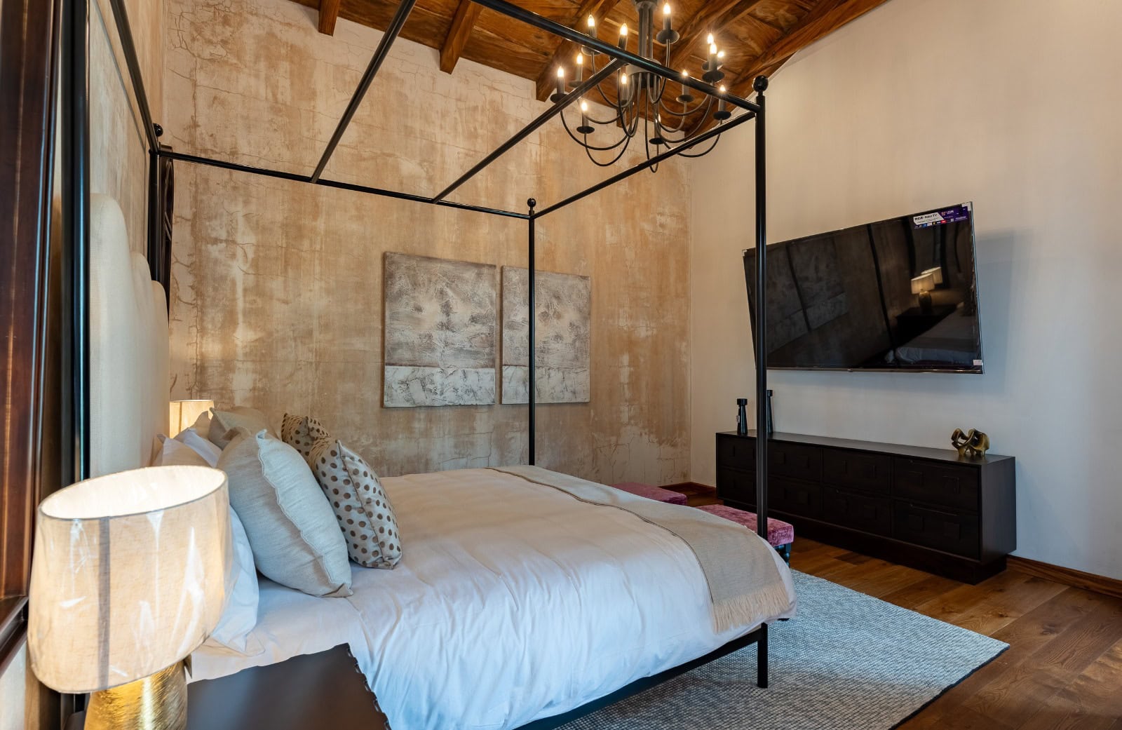 Elegant Colonial-Style Home for Sale in Antigua Guatemala