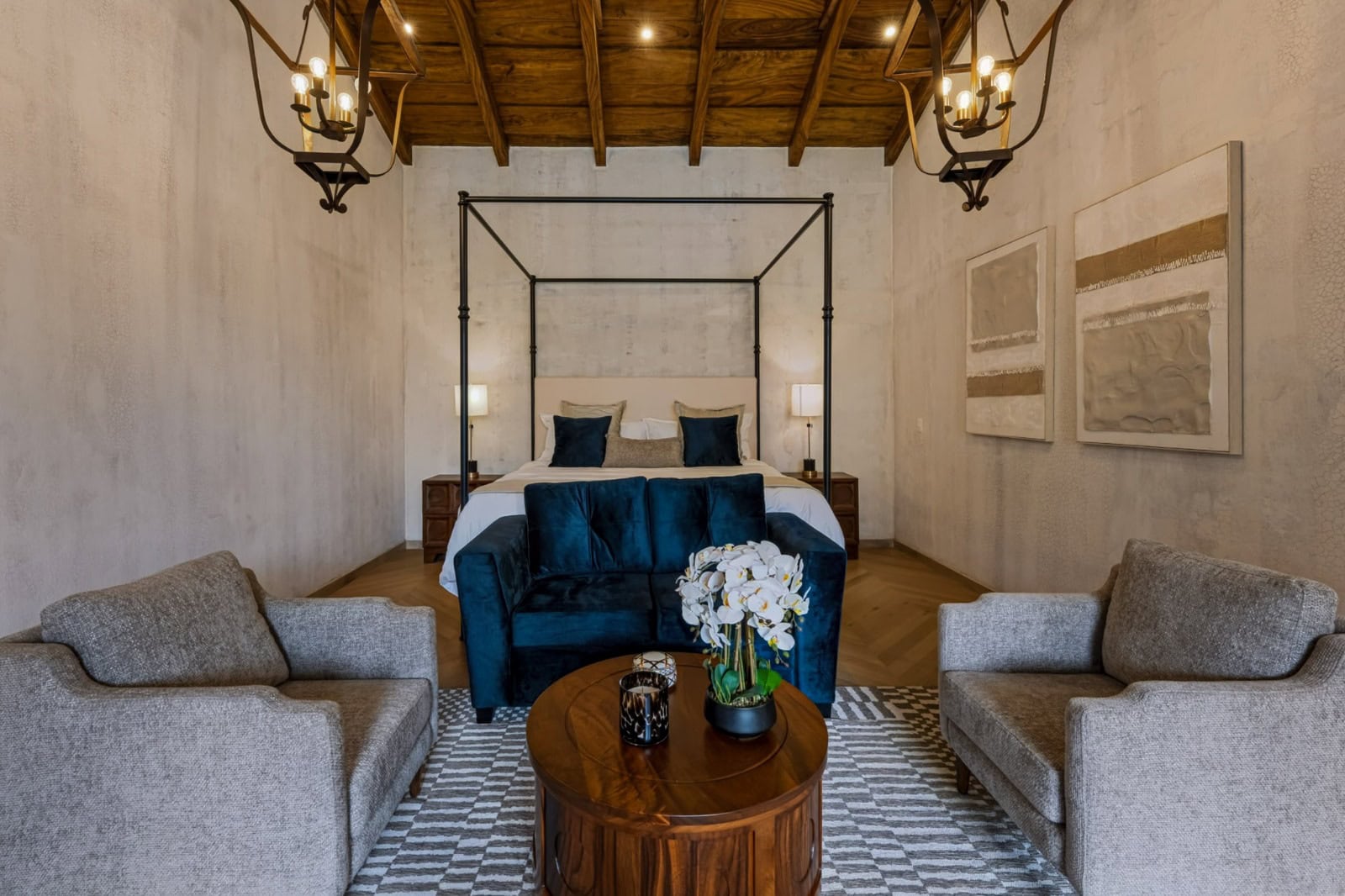 Casa San Juan Bosco — Single-Level Colonial Living in Paseo Antigua