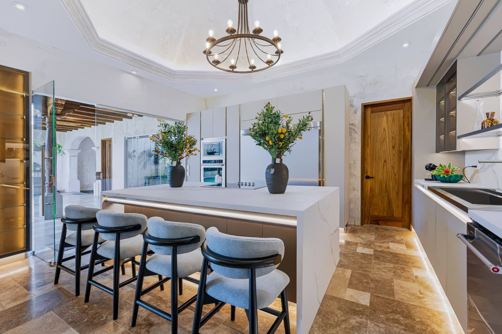 Casa San Juan Bosco — Single-Level Colonial Living in Paseo Antigua