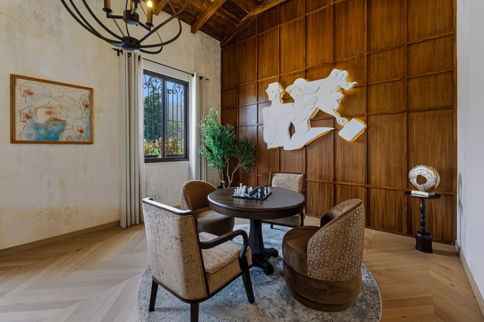 Casa San Juan Bosco — Single-Level Colonial Living in Paseo Antigua