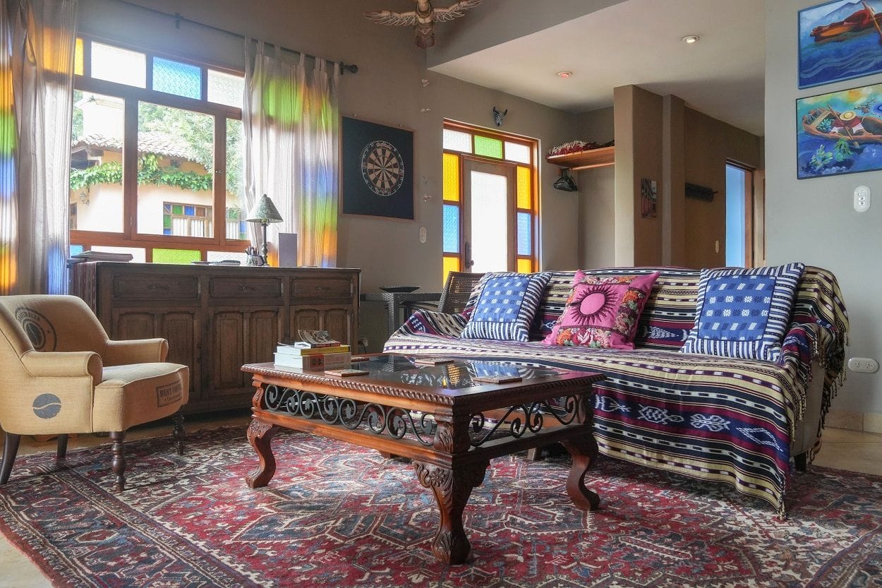 Turnkey Lakefront Retreat Atitlan
