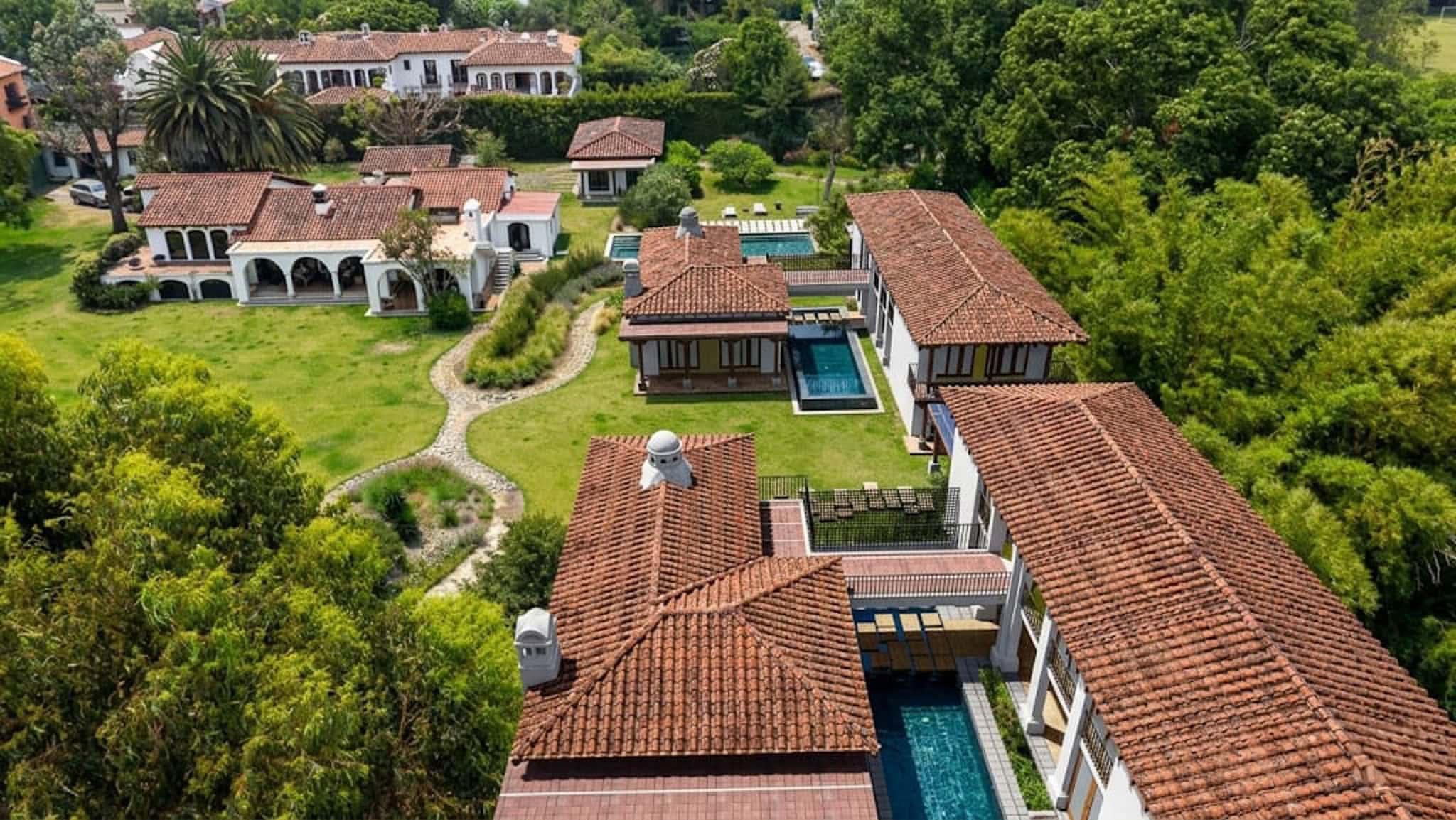 Pre-Construction 4-Bedroom Home with Pool, Antigua Guatemala