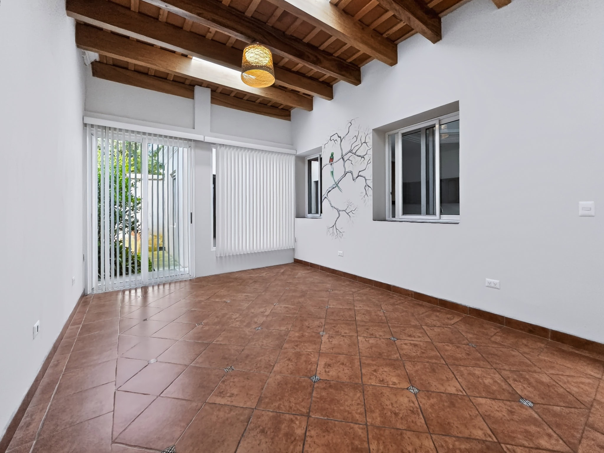 Luxury Corner Estate with Guest Casita
