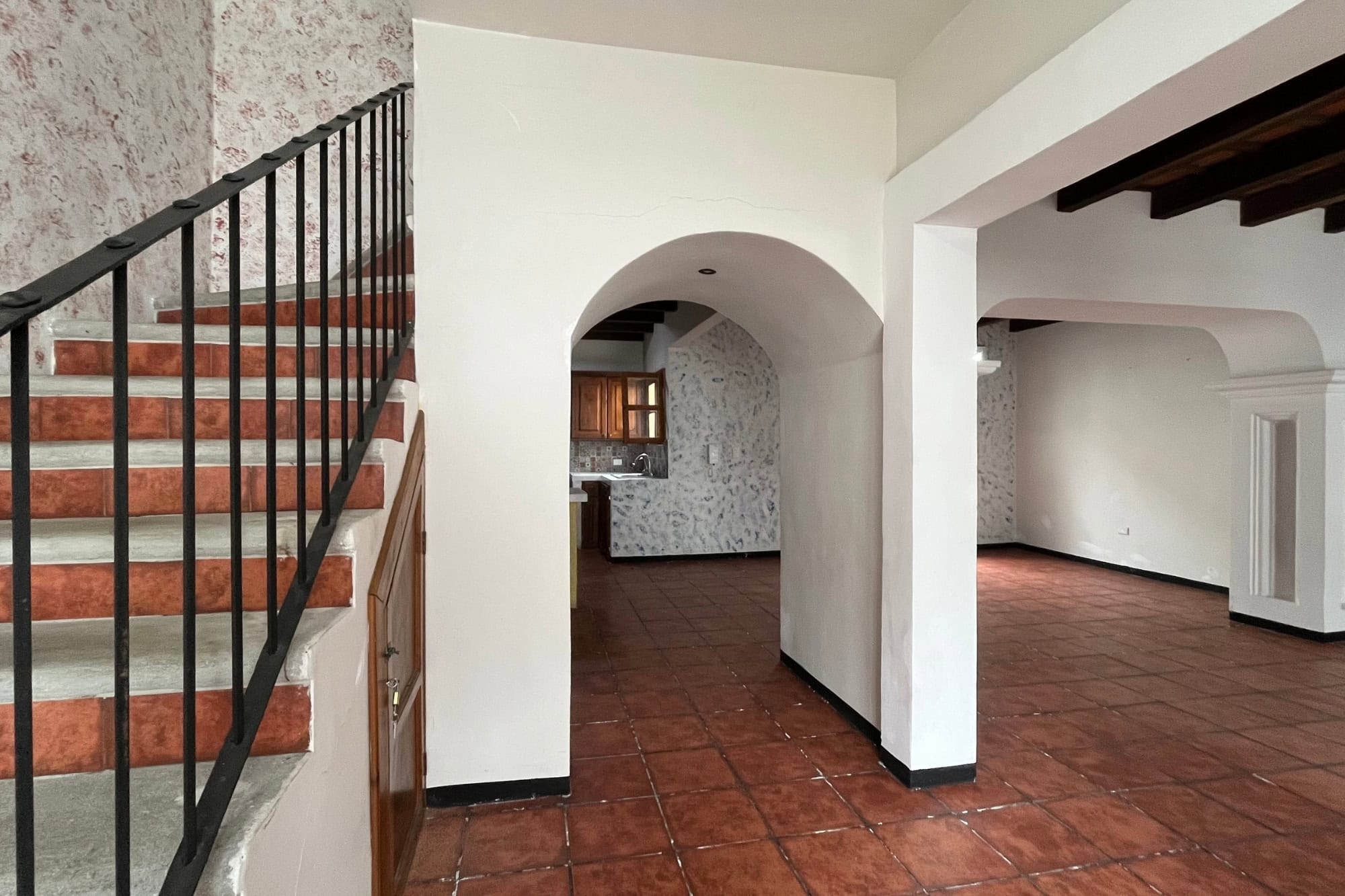 Unfurnished 3-Bedroom Home for Rent in Antigua Gardens, Near Antigua Guatemala