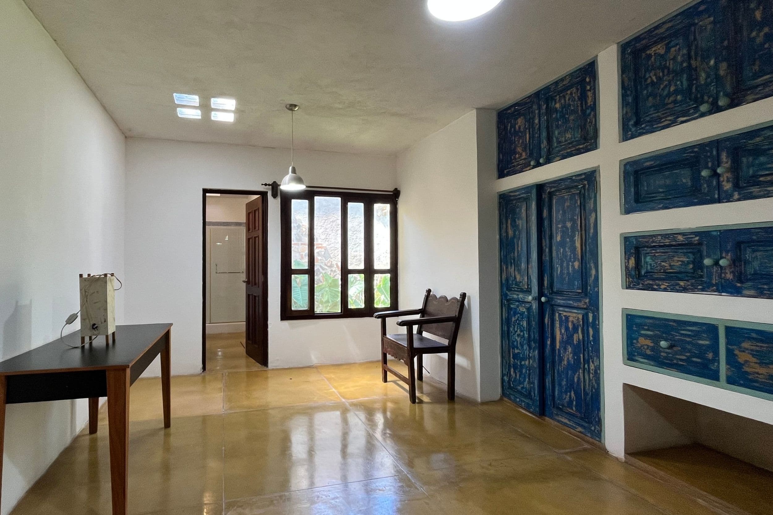 Beautiful Home for Rent in San Pedro El Alto, Antigua Guatemala, 4 bedrooms and a large garden