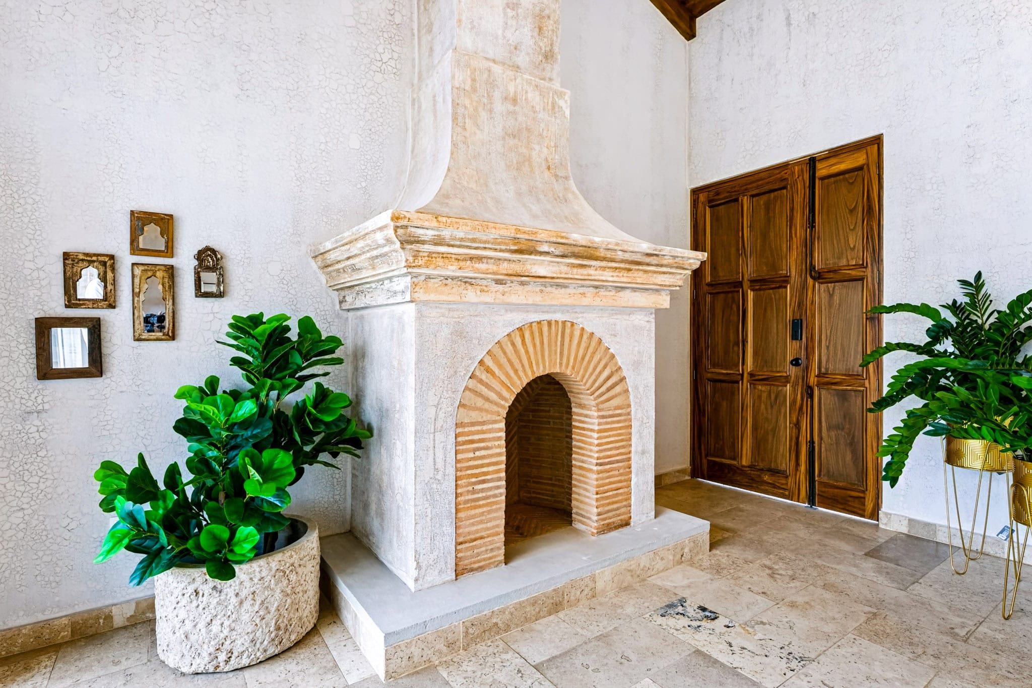 Residencia San Francisco de Sales — Paseo Antigua
