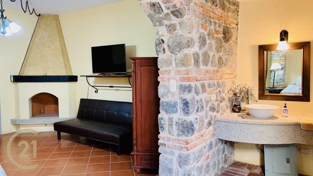 One-Bedroom Apartment for Sale in Cortijo de las Flores – Just Minutes from Antigua Guatemal