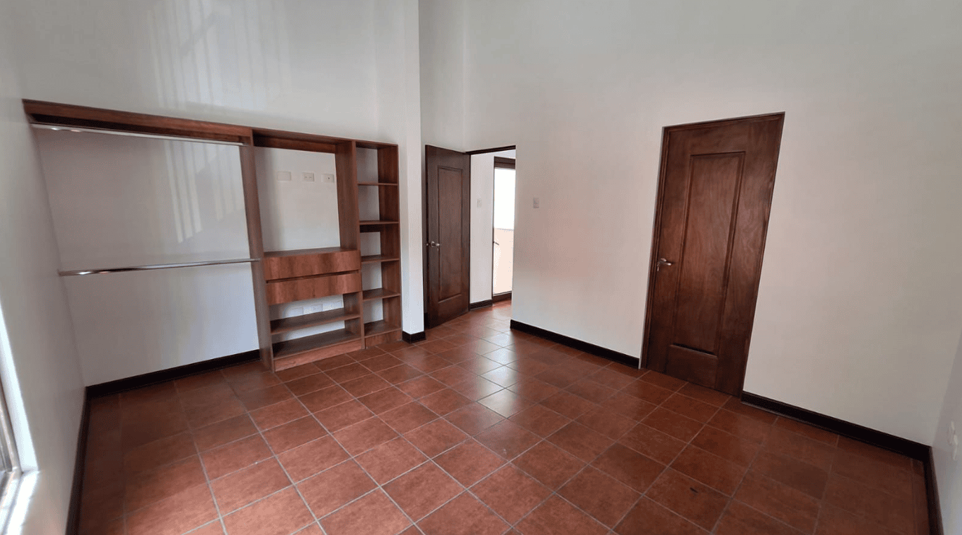 Spacious family home in Antigua Garden, just 20 minutes from Antigua, surrounded by forest and volcano views.